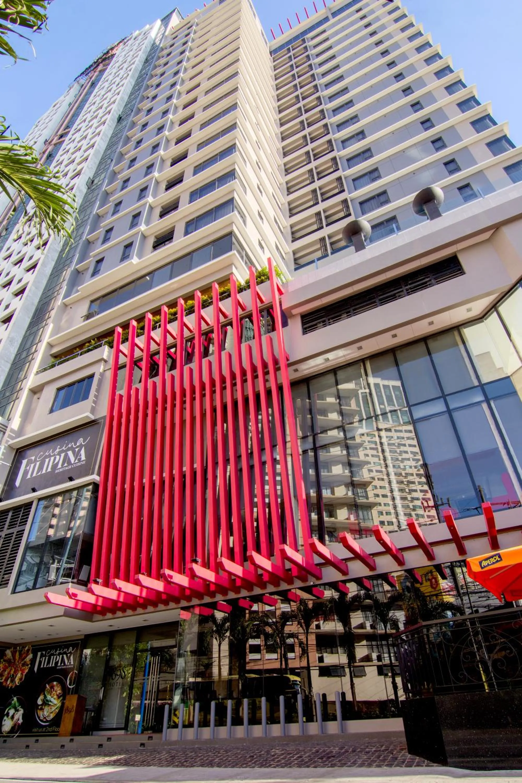 Property building in 1898 Hotel Colonia En Las Filipinas