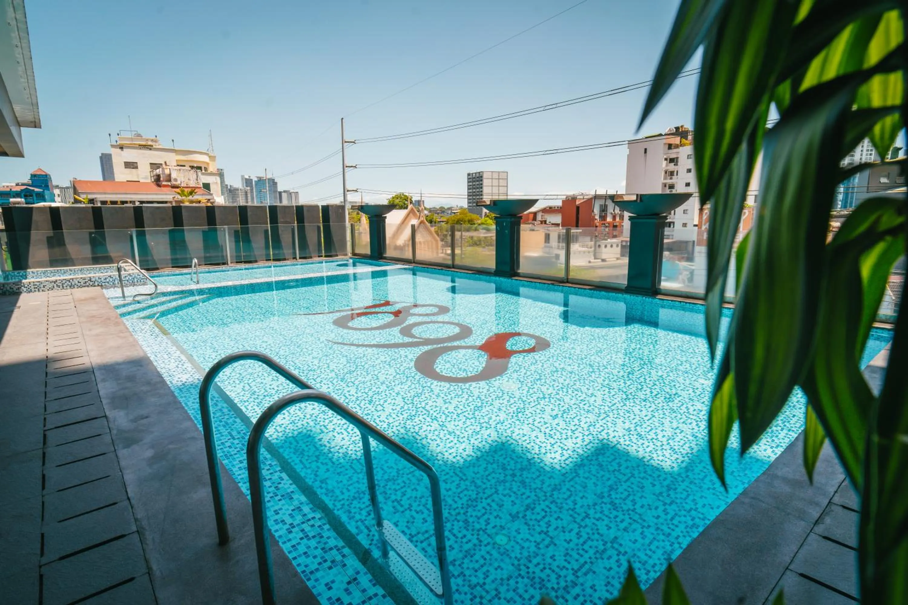 Swimming pool in 1898 Hotel Colonia En Las Filipinas