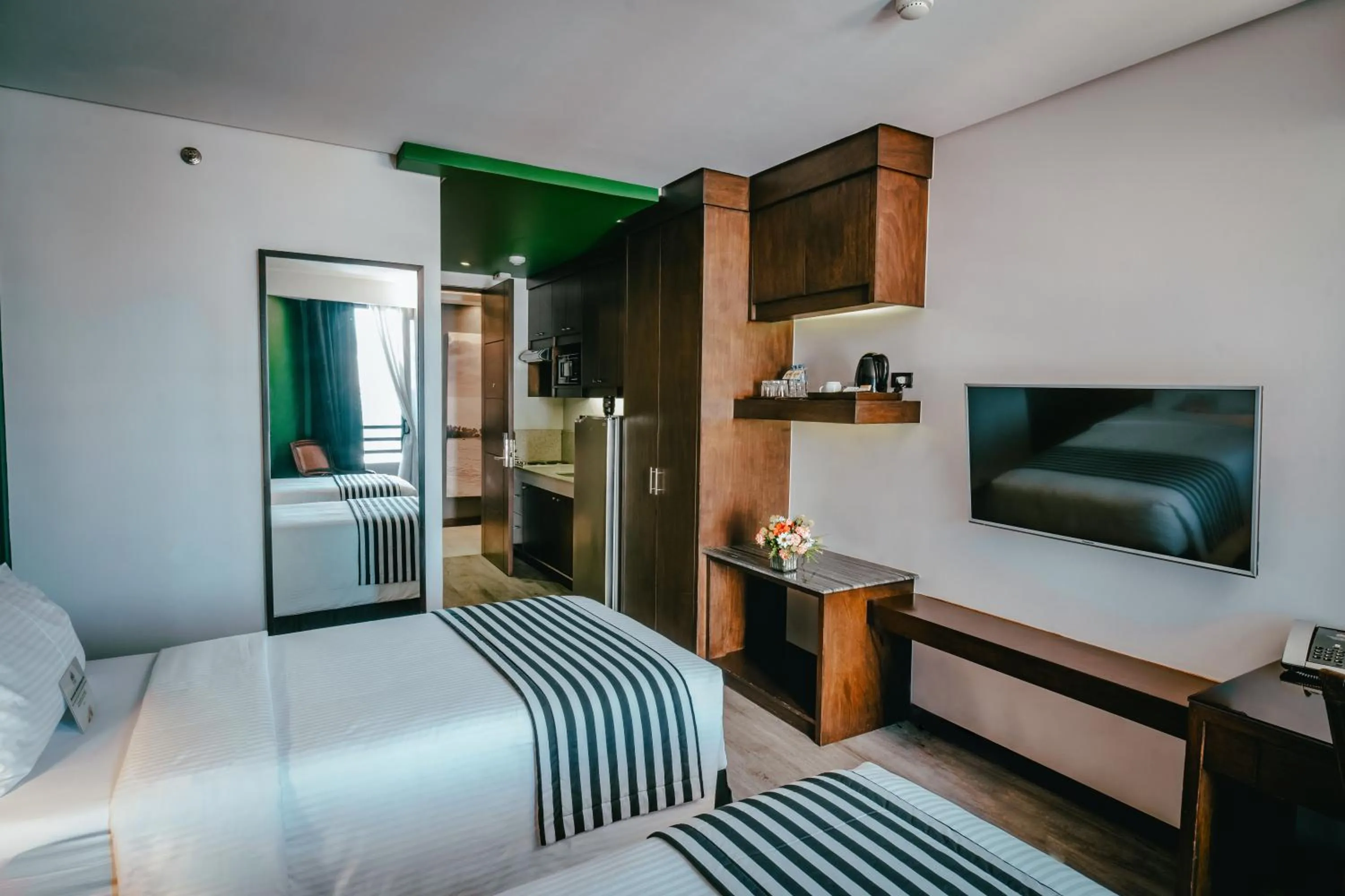 Bed in 1898 Hotel Colonia En Las Filipinas