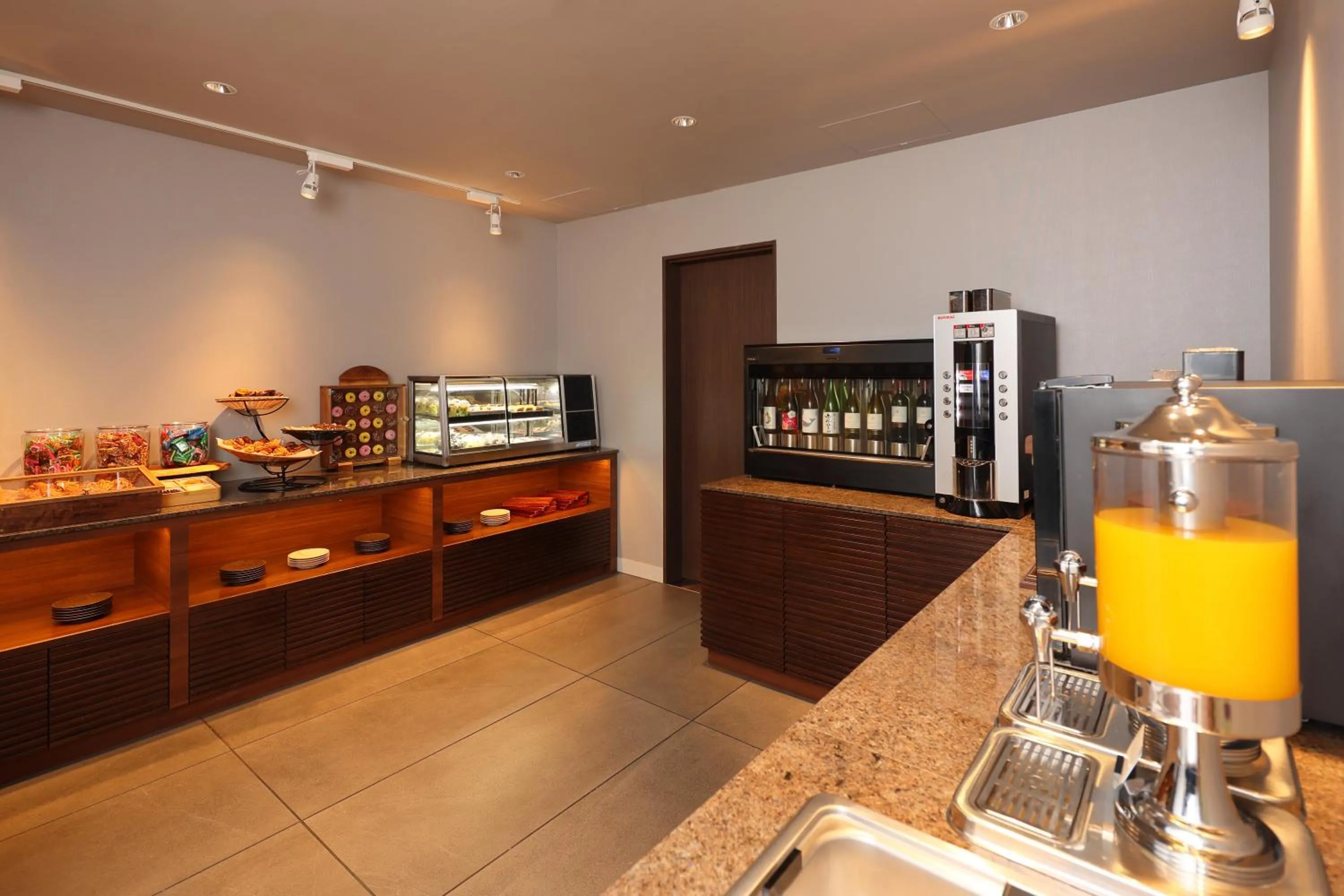 Lounge or bar in karaksa hotel premier Tokyo Ginza