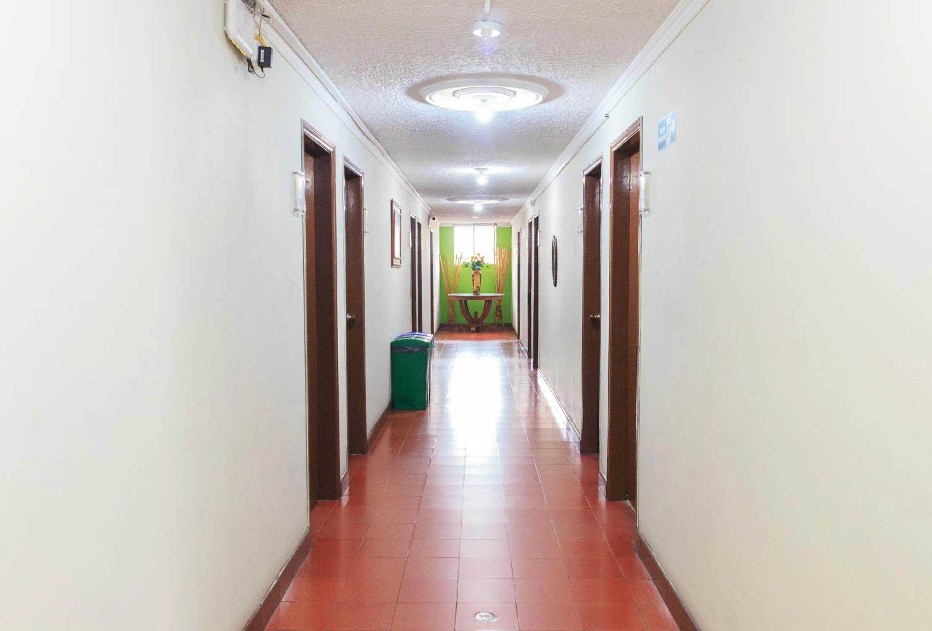 Inner courtyard view in Ayenda 1506 La Puerta del Sol