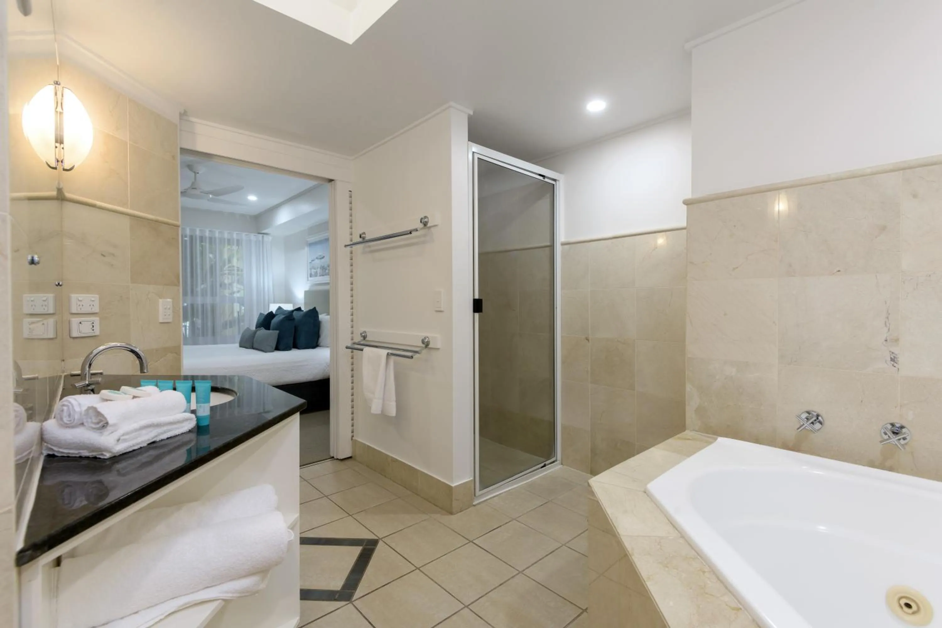 Bathroom in Mandalay Luxury Beachfront Apartments