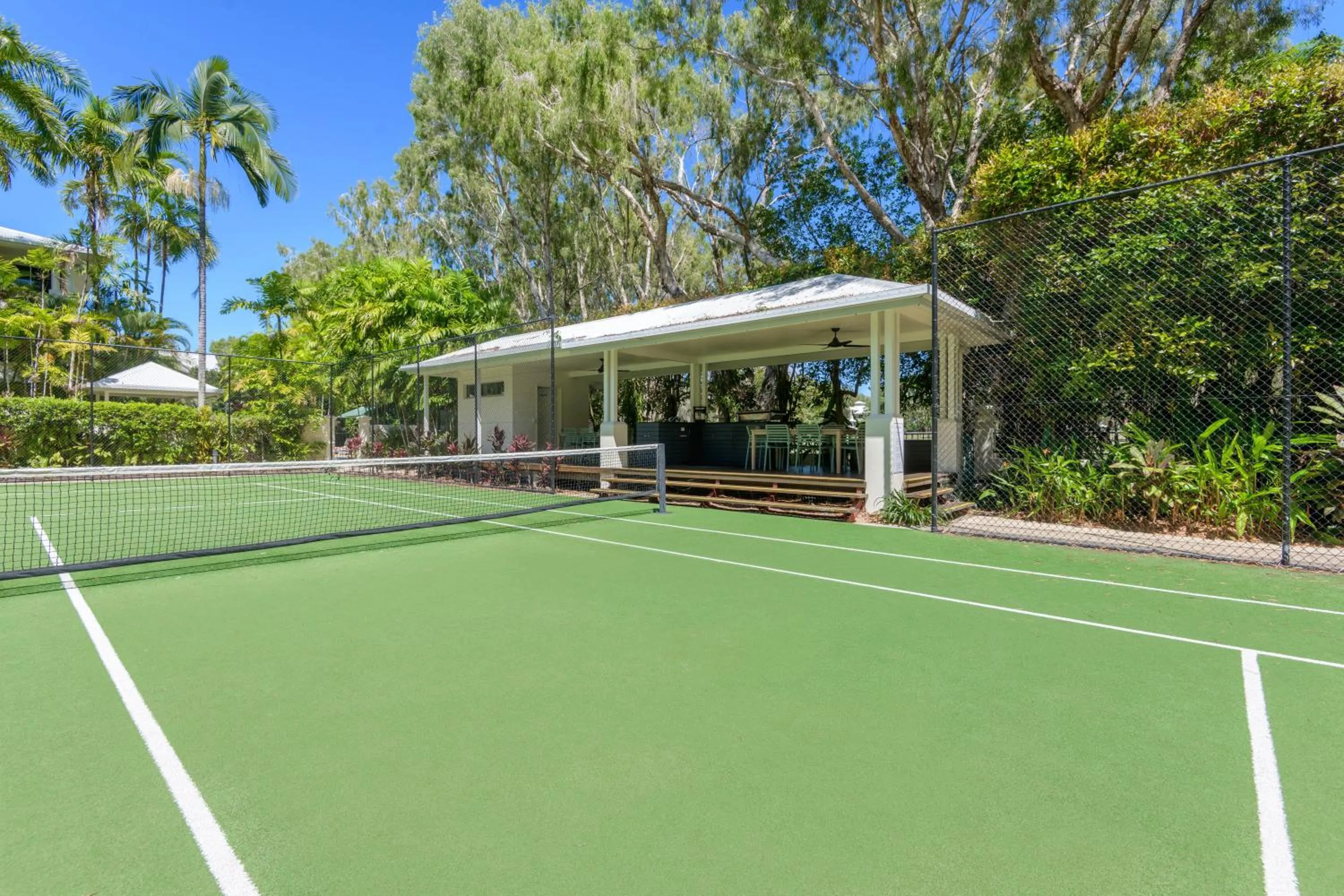 BBQ facilities in Mandalay Luxury Beachfront Apartments