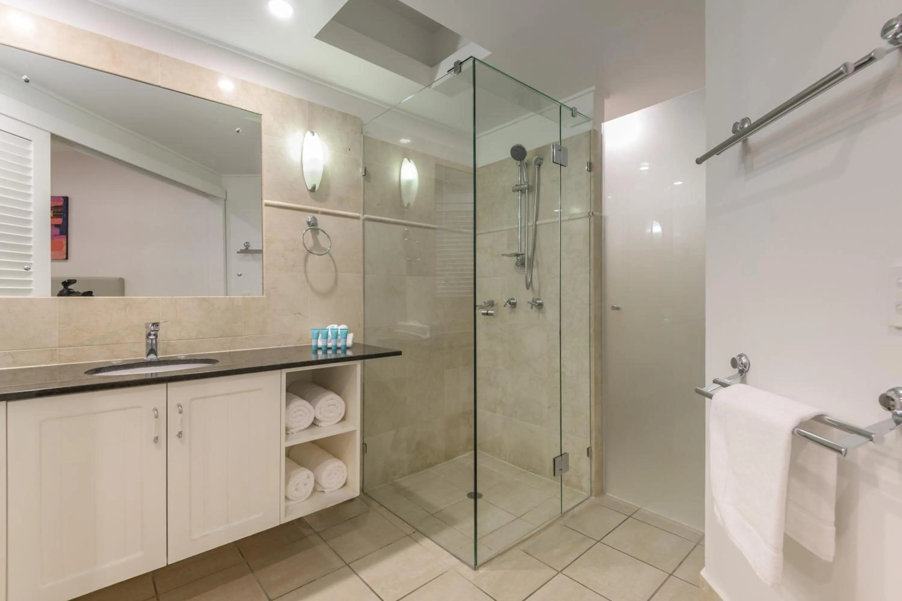 Bathroom in Mandalay Luxury Beachfront Apartments