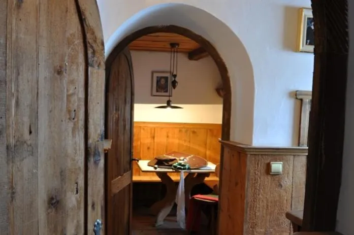 Dining area in Hotel Ansitz Kandelburg
