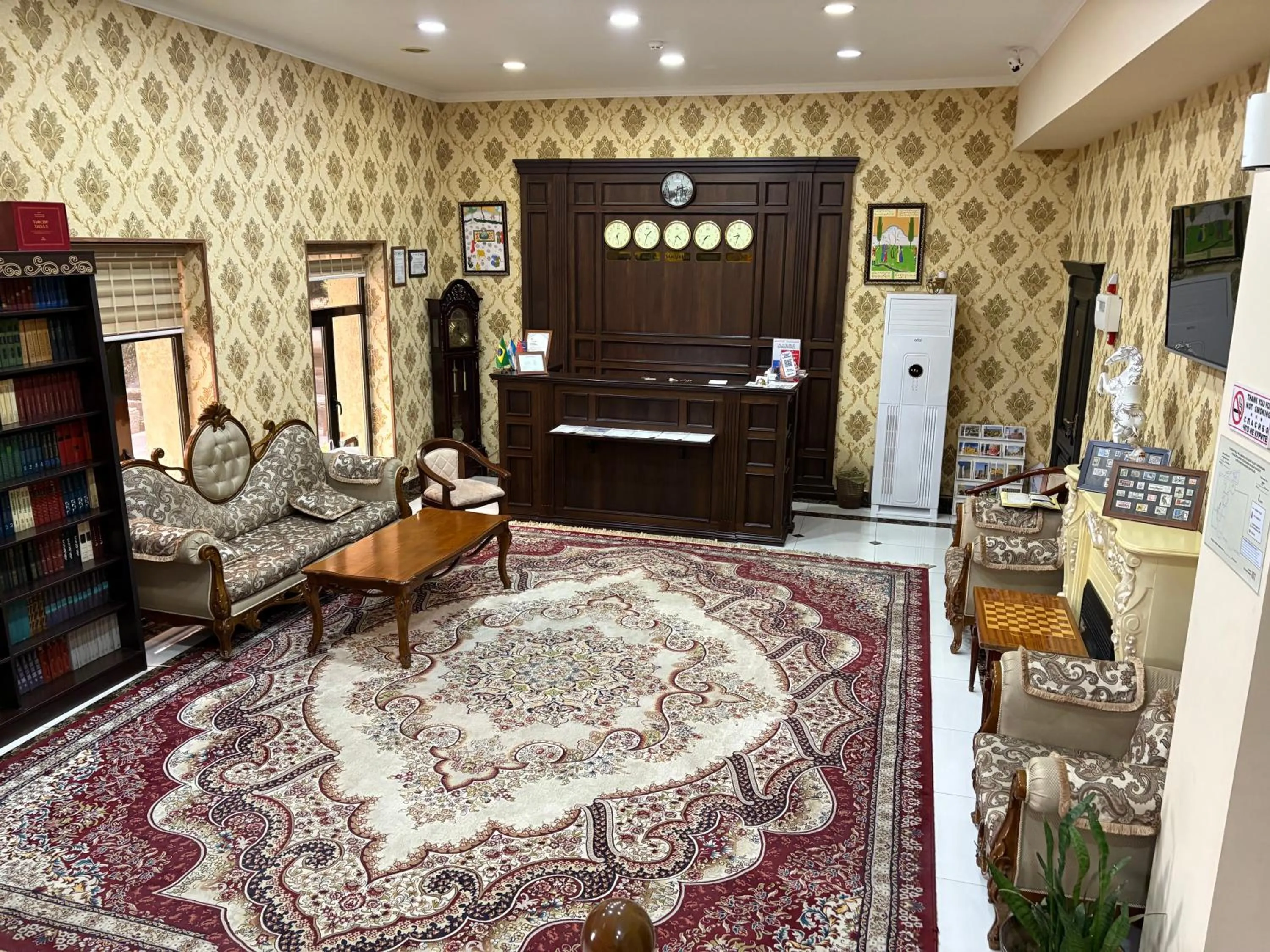 Boulevard Palace Hotel