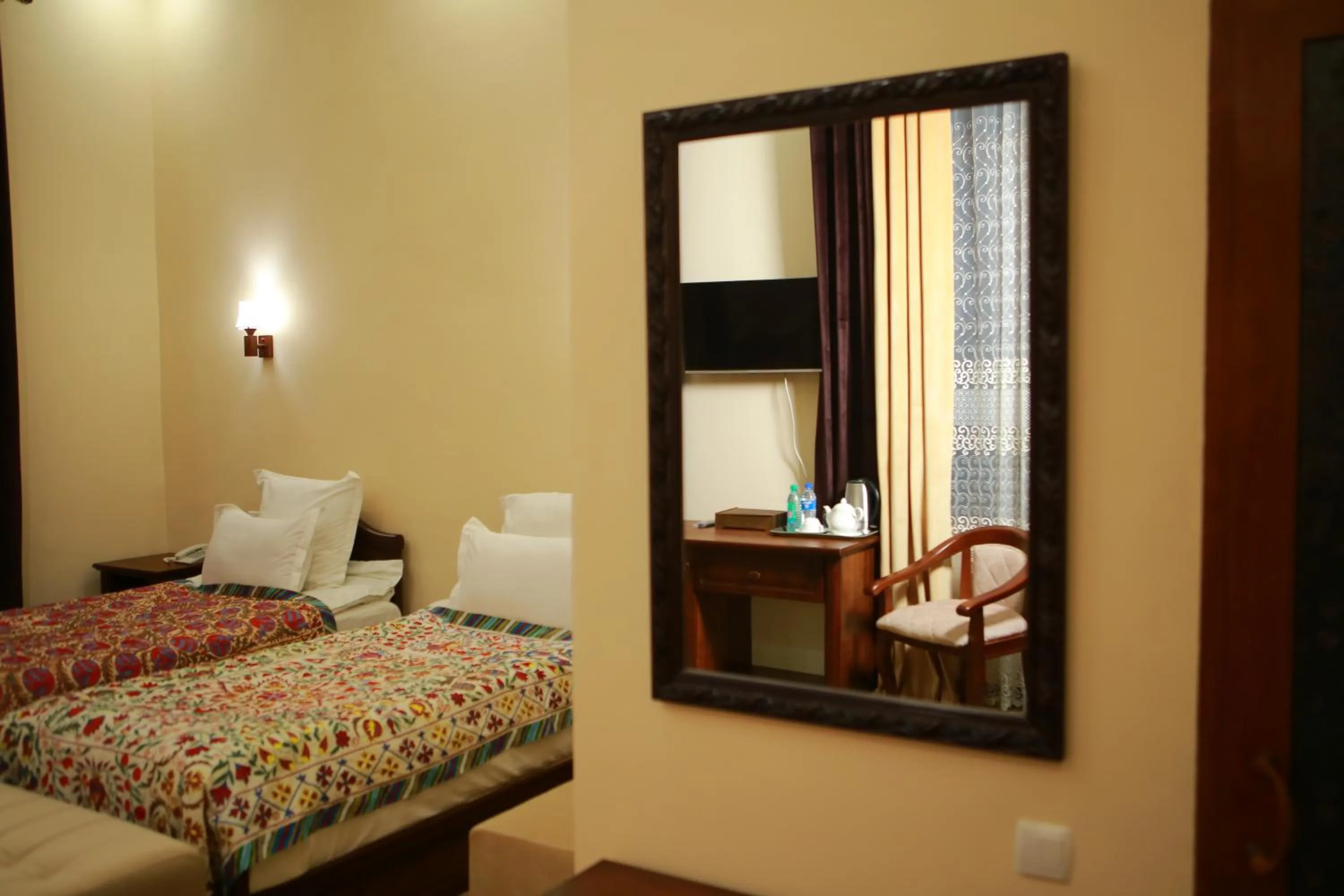 Bed in Boulevard Palace Hotel