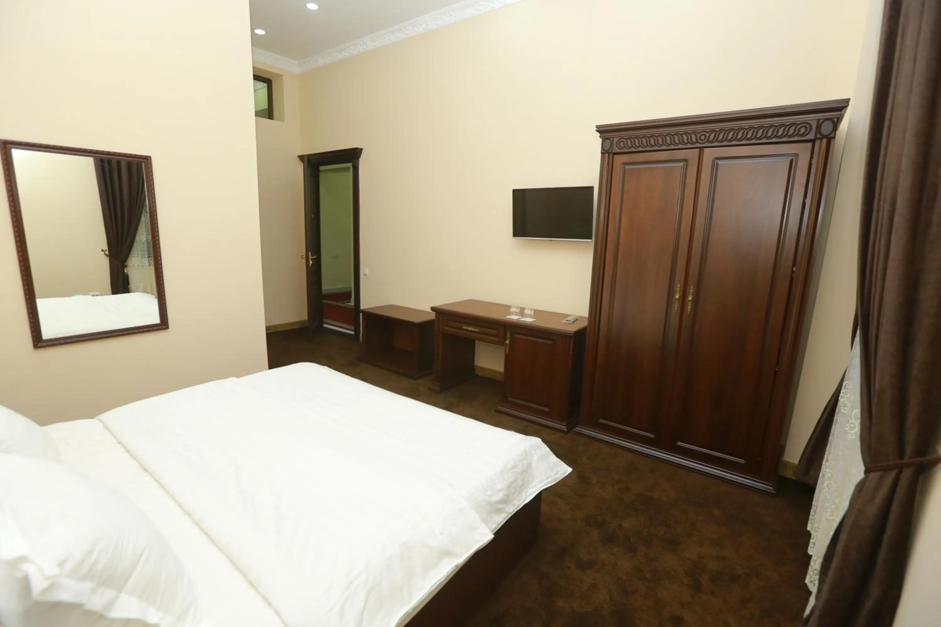 Bed in Boulevard Palace Hotel