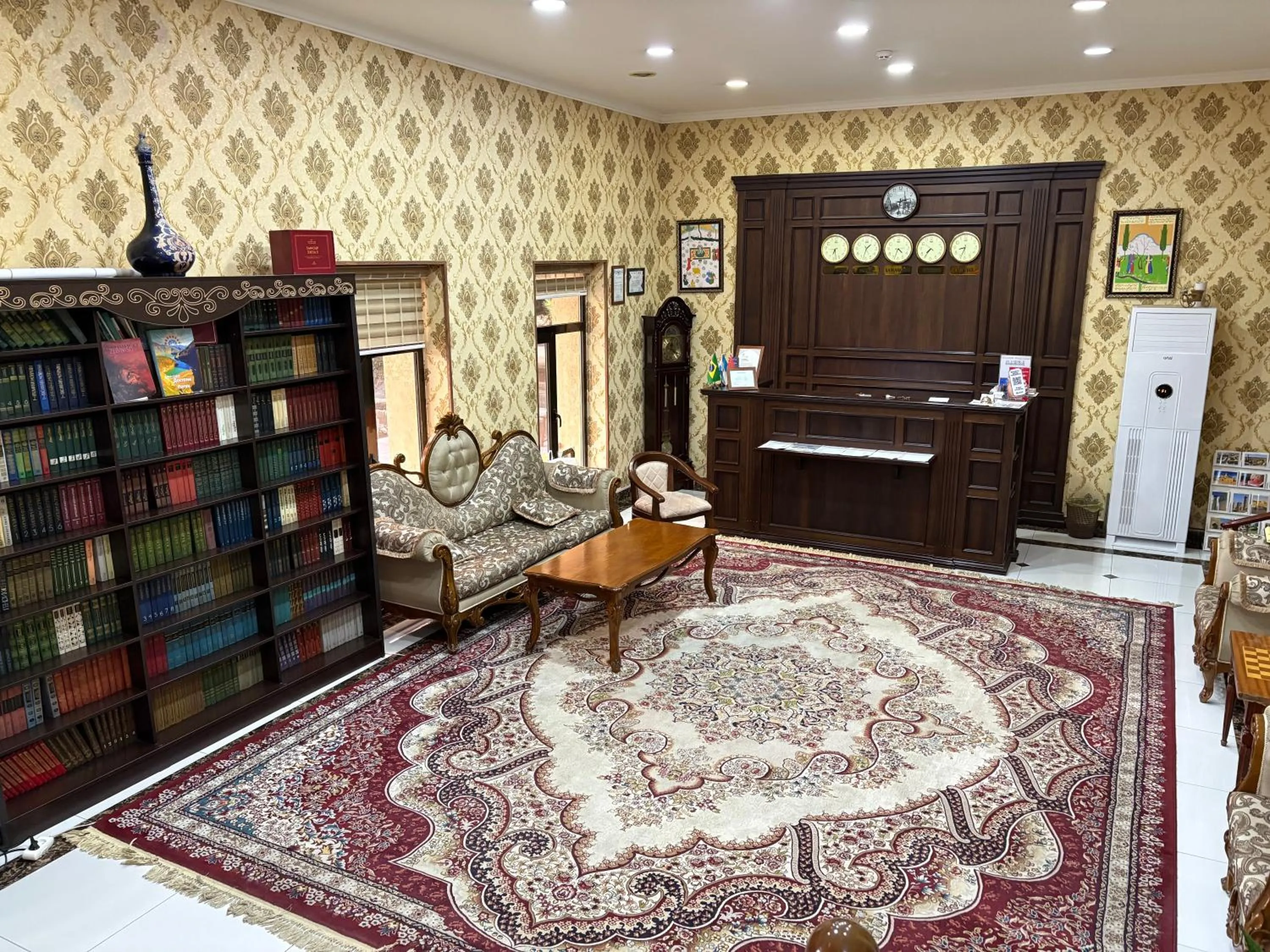 Boulevard Palace Hotel