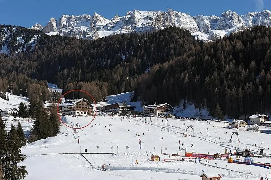 Skiing in Hotel Alaska