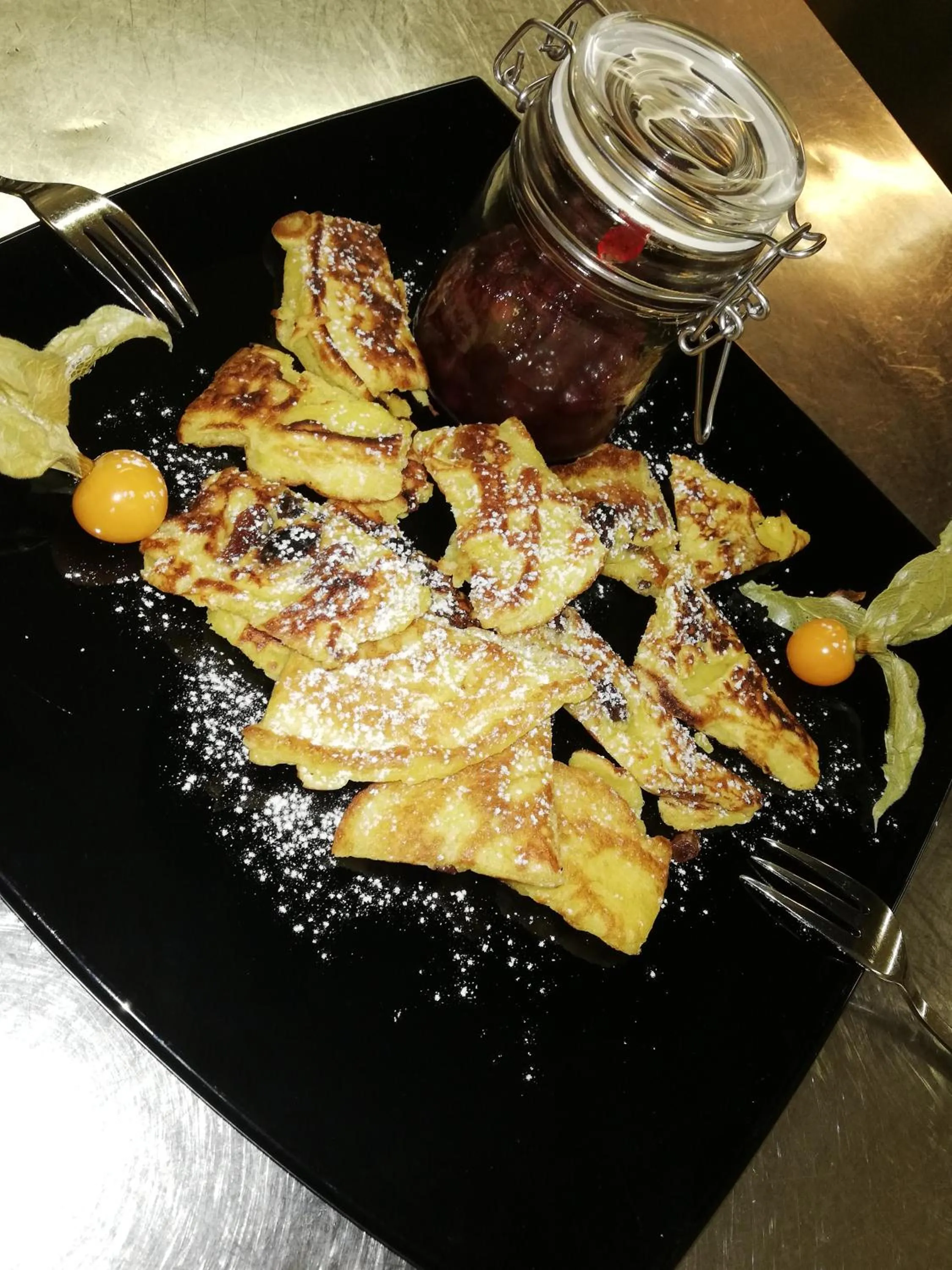 Breakfast in Hotel Alaska