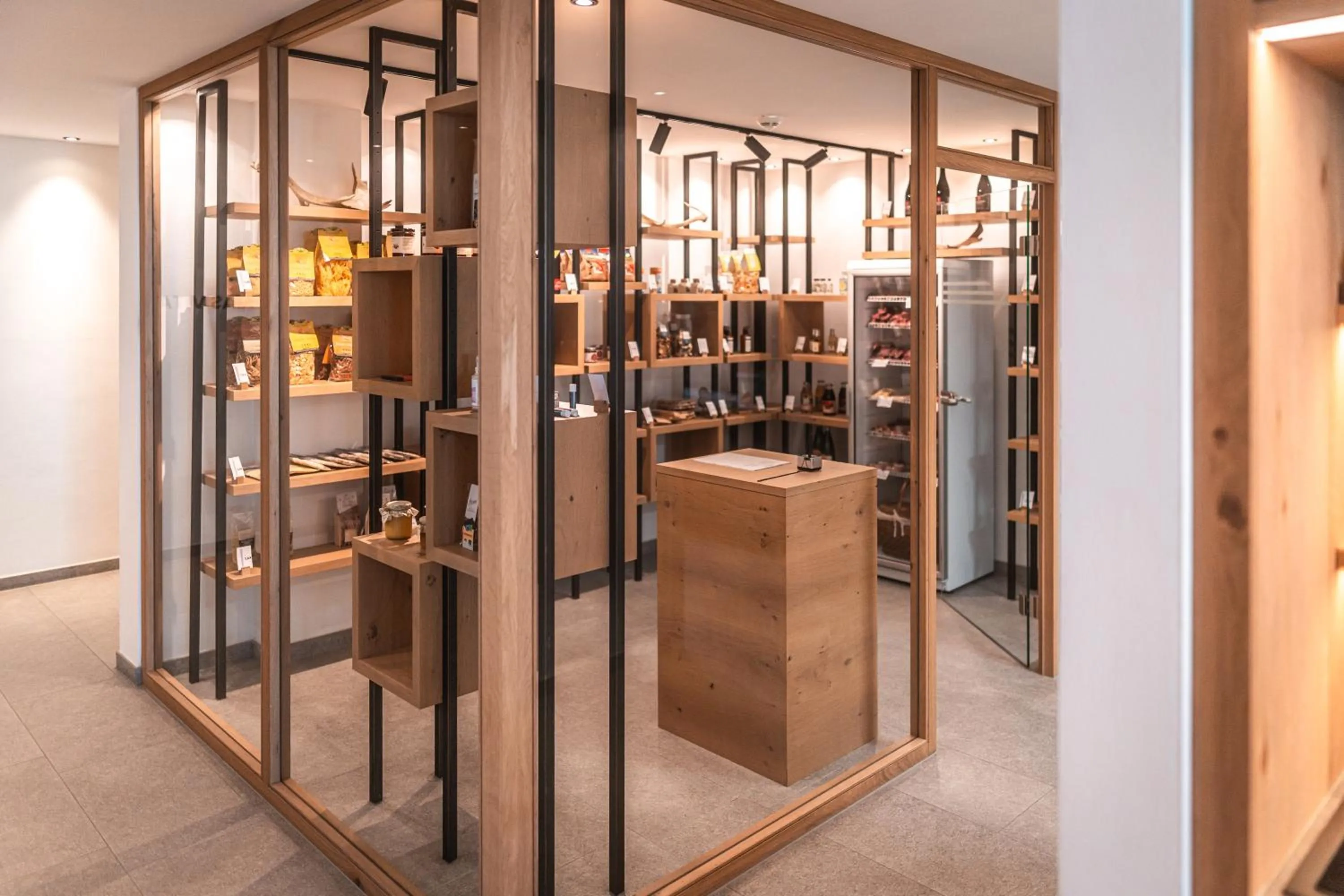 Food in Maraias - Luxury Suites & Apartments