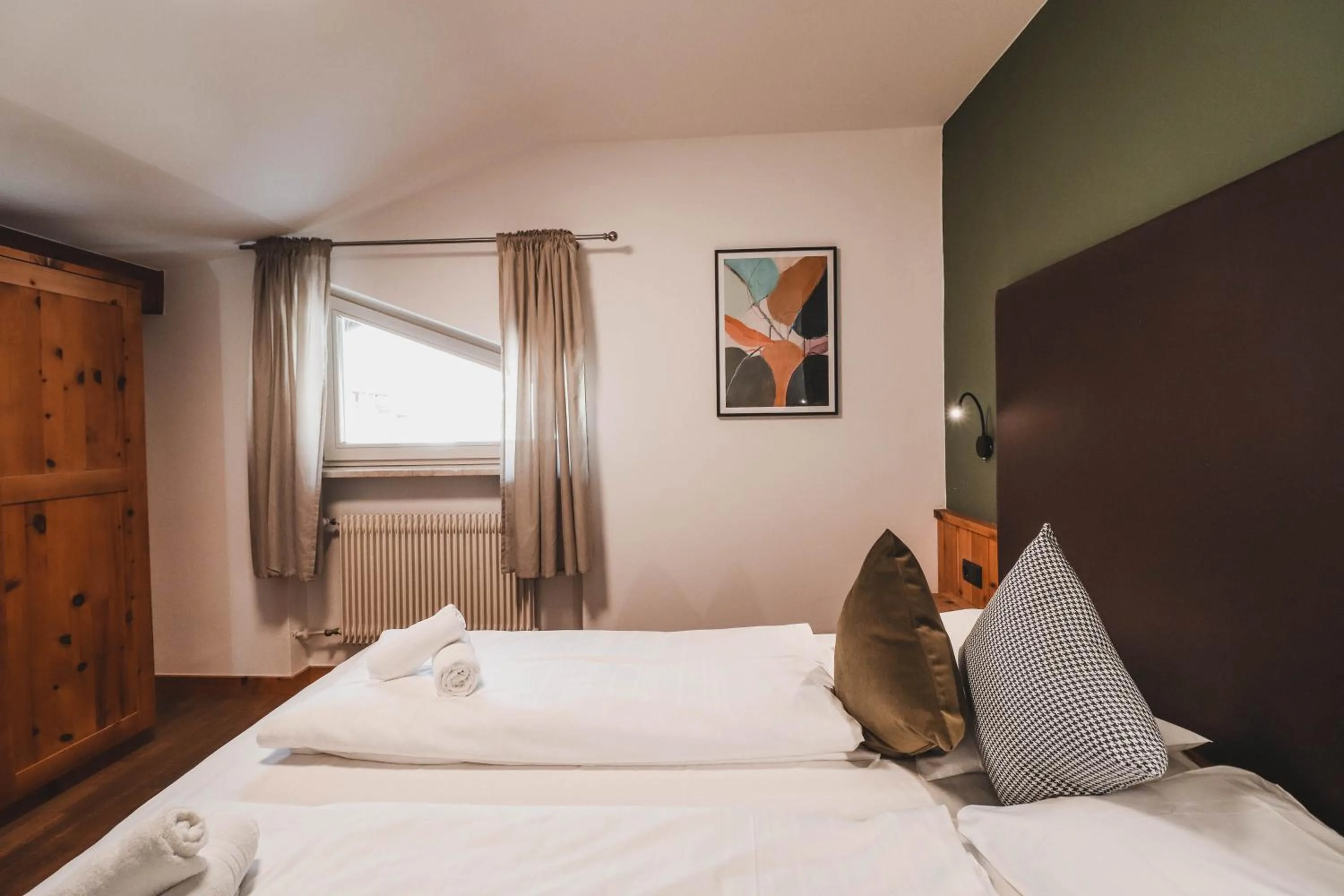 Bedroom, Bed in Residence Montani