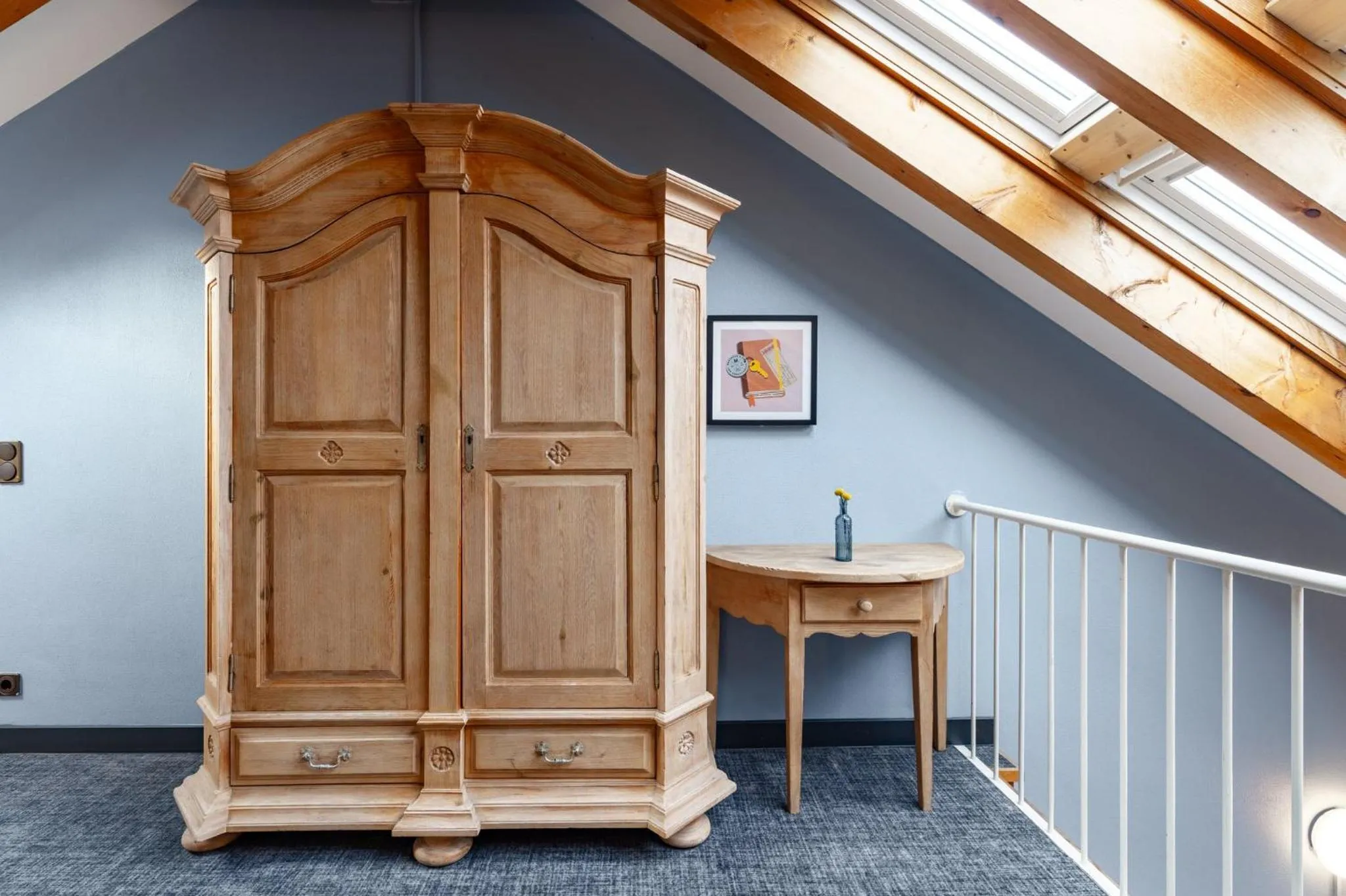 Photo of the whole room in Garner Hotel Dusseldorf - Main Station by IHG