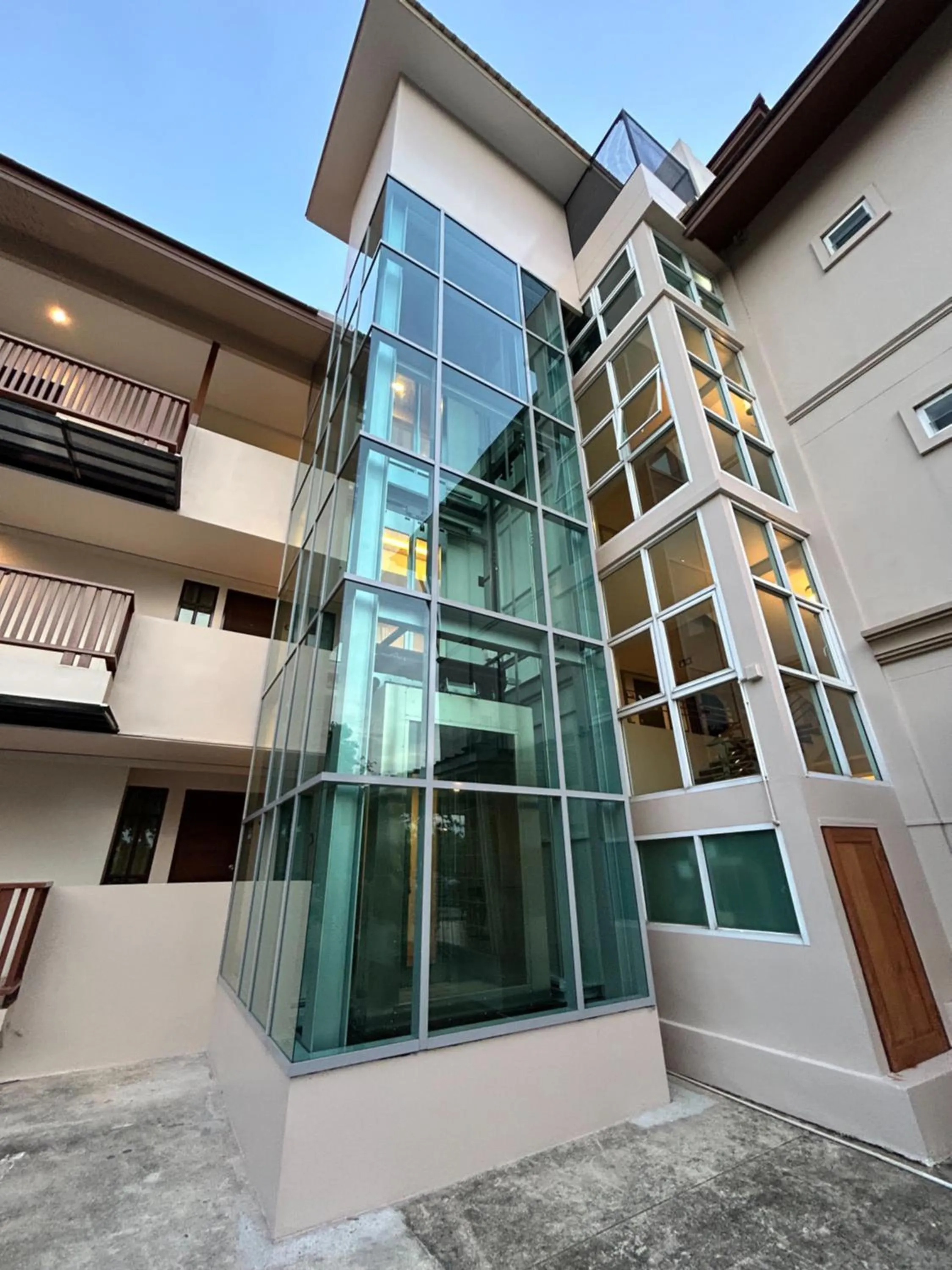 elevator in DD Boutique Resort