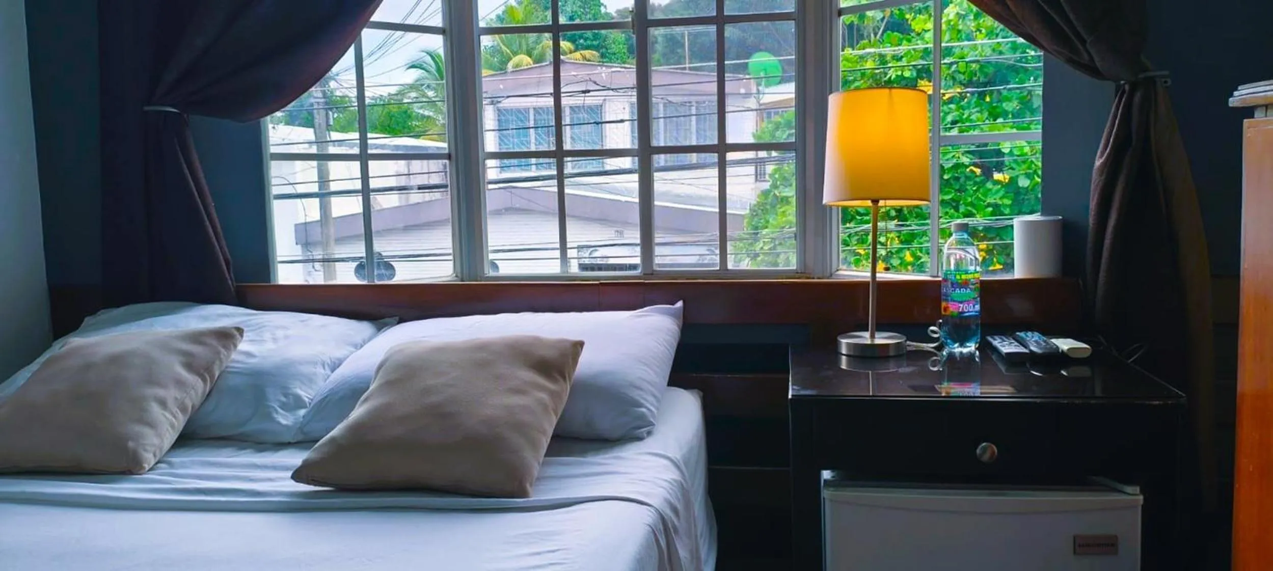 Photo of the whole room, Bed in Hotel Tazumal House