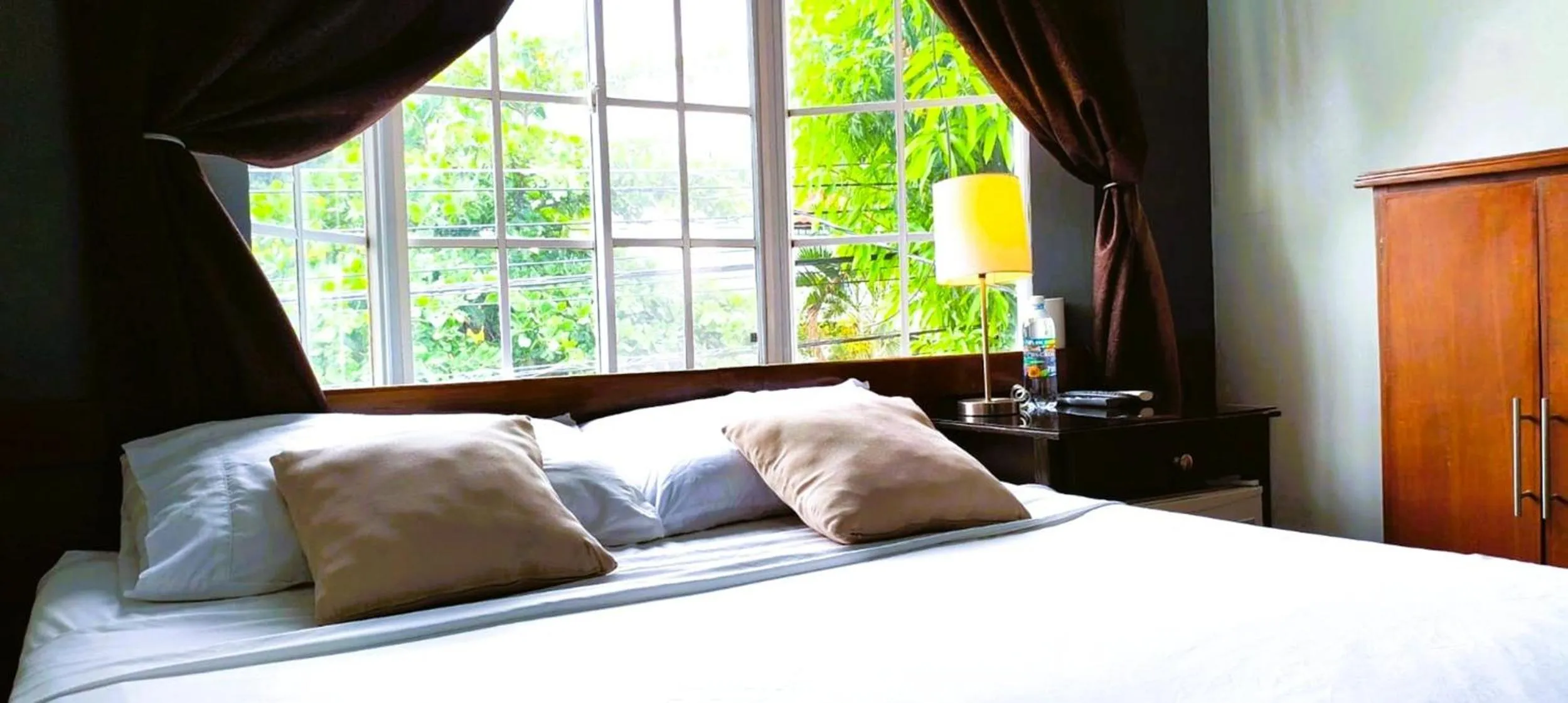 Street view, Bed in Hotel Tazumal House