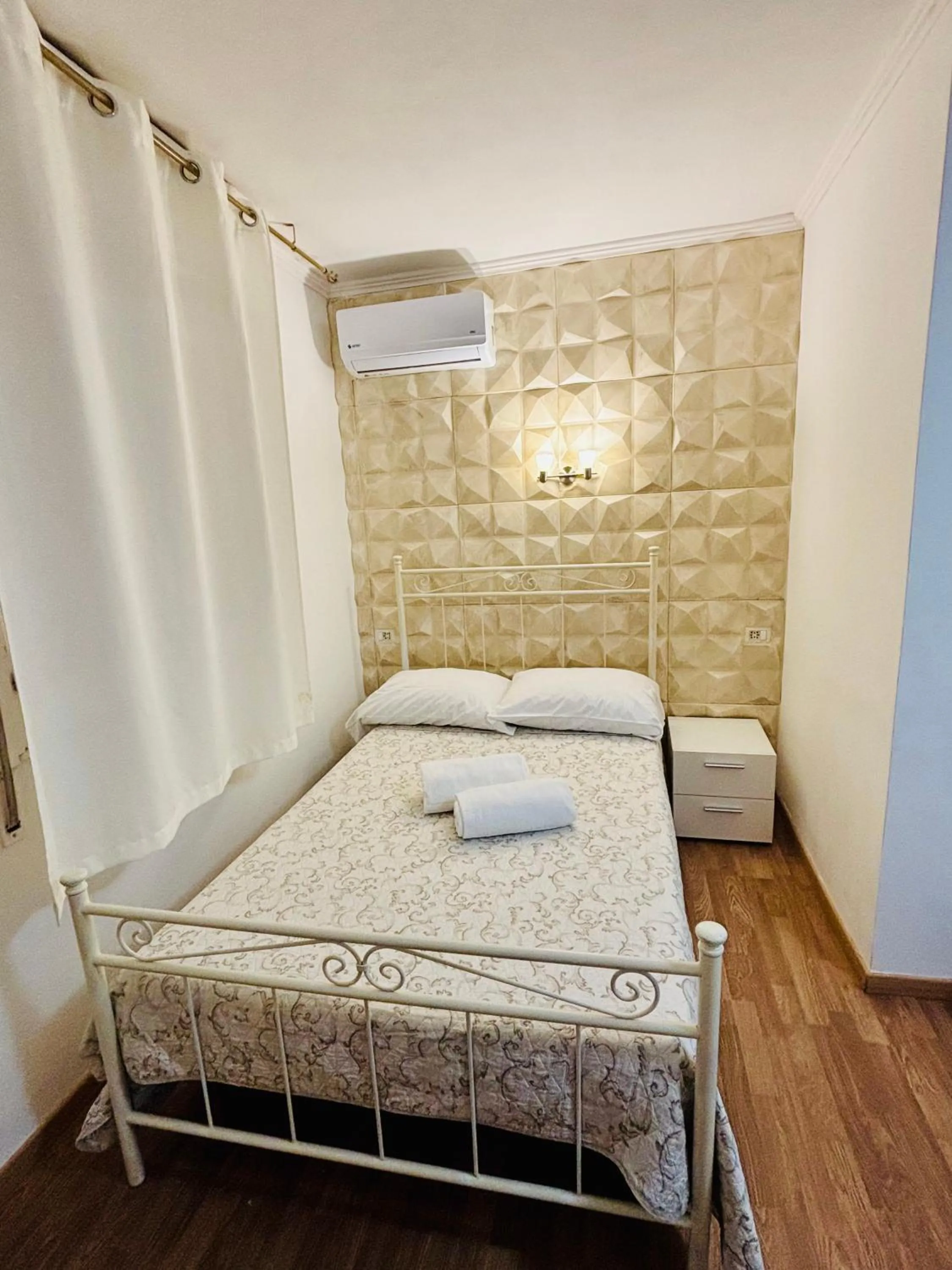 Bed in Sea Beach Pozzallo