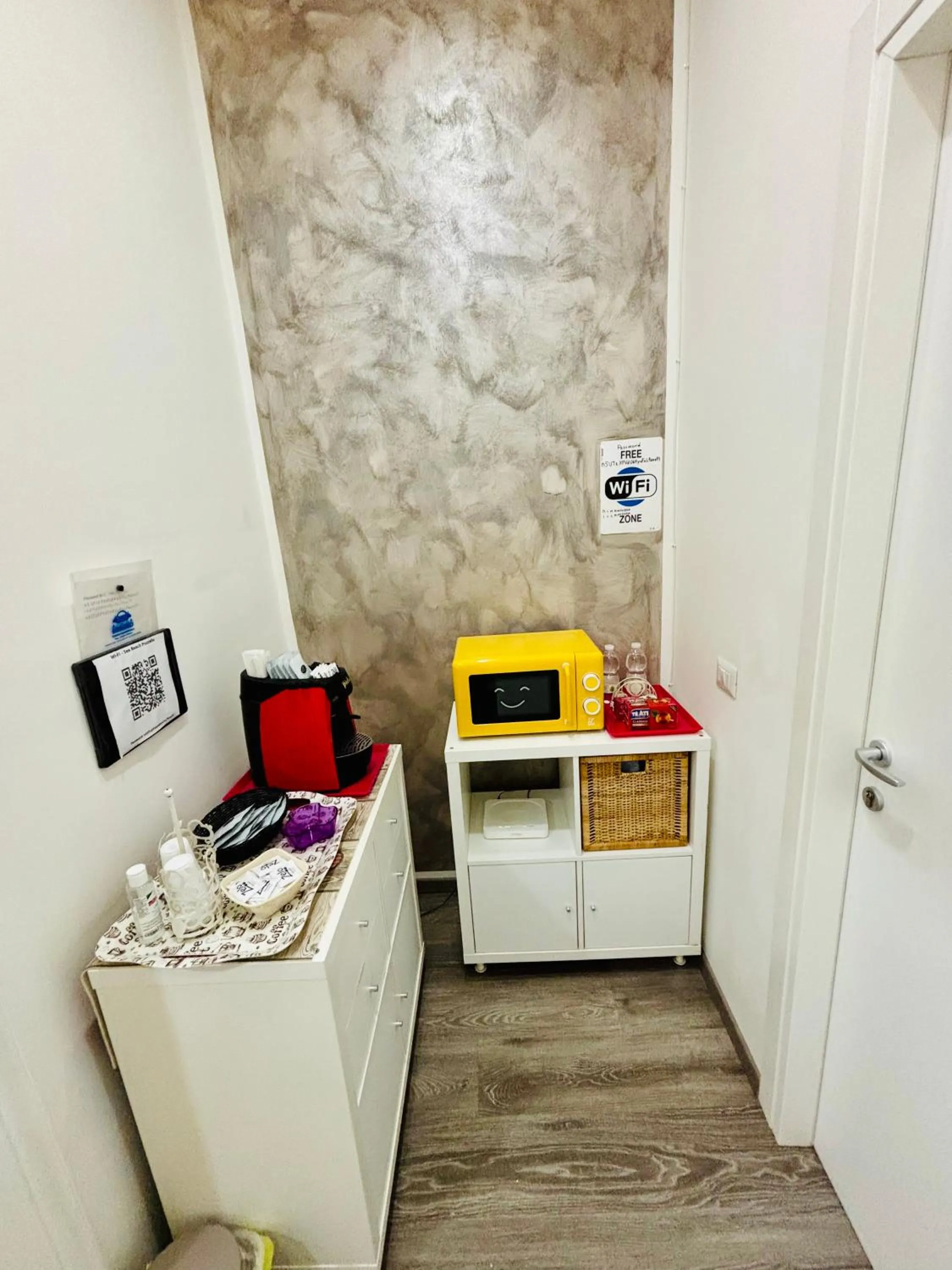 microwave in Sea Beach Pozzallo