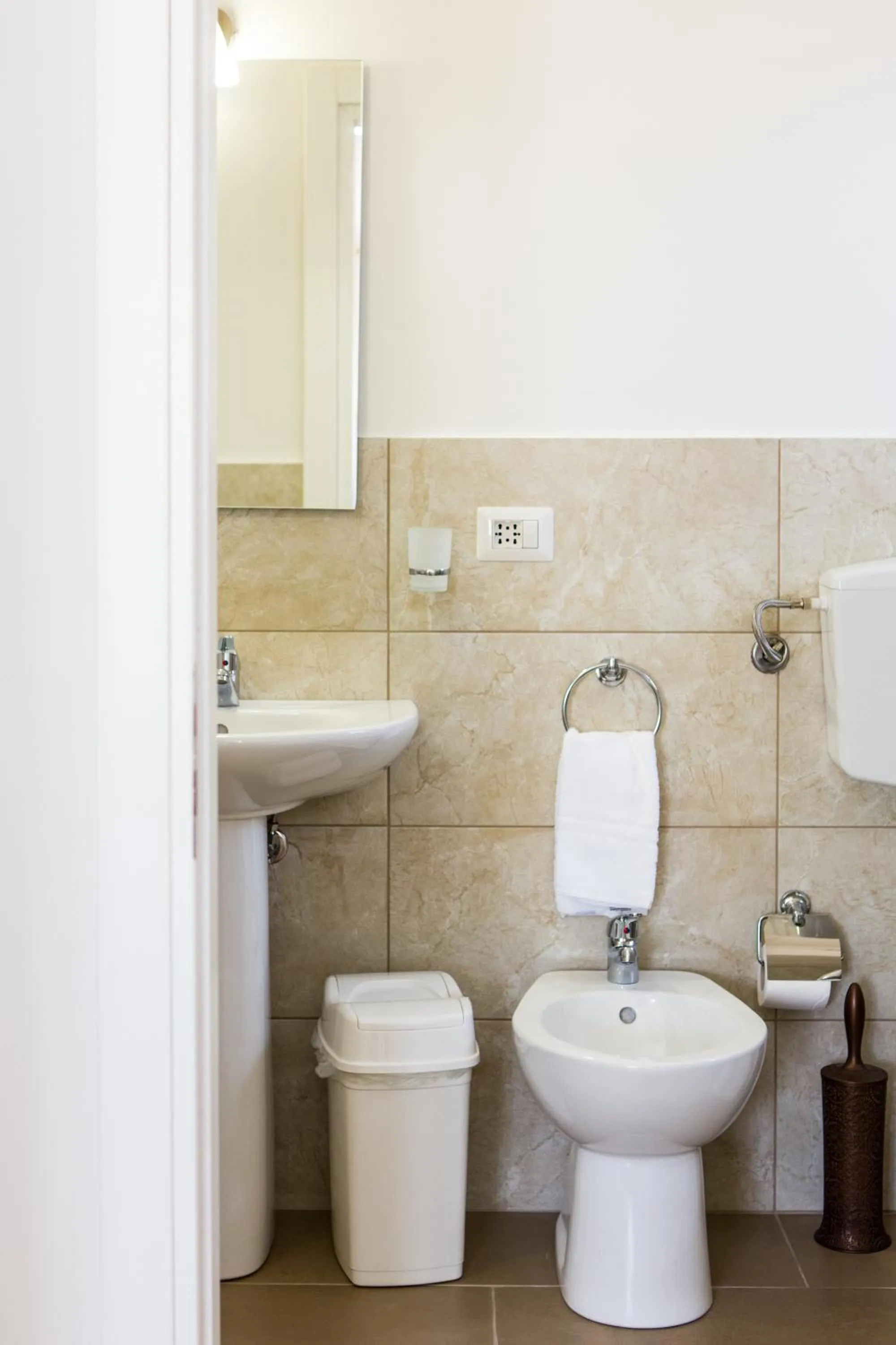 Shower in Sea Beach Pozzallo