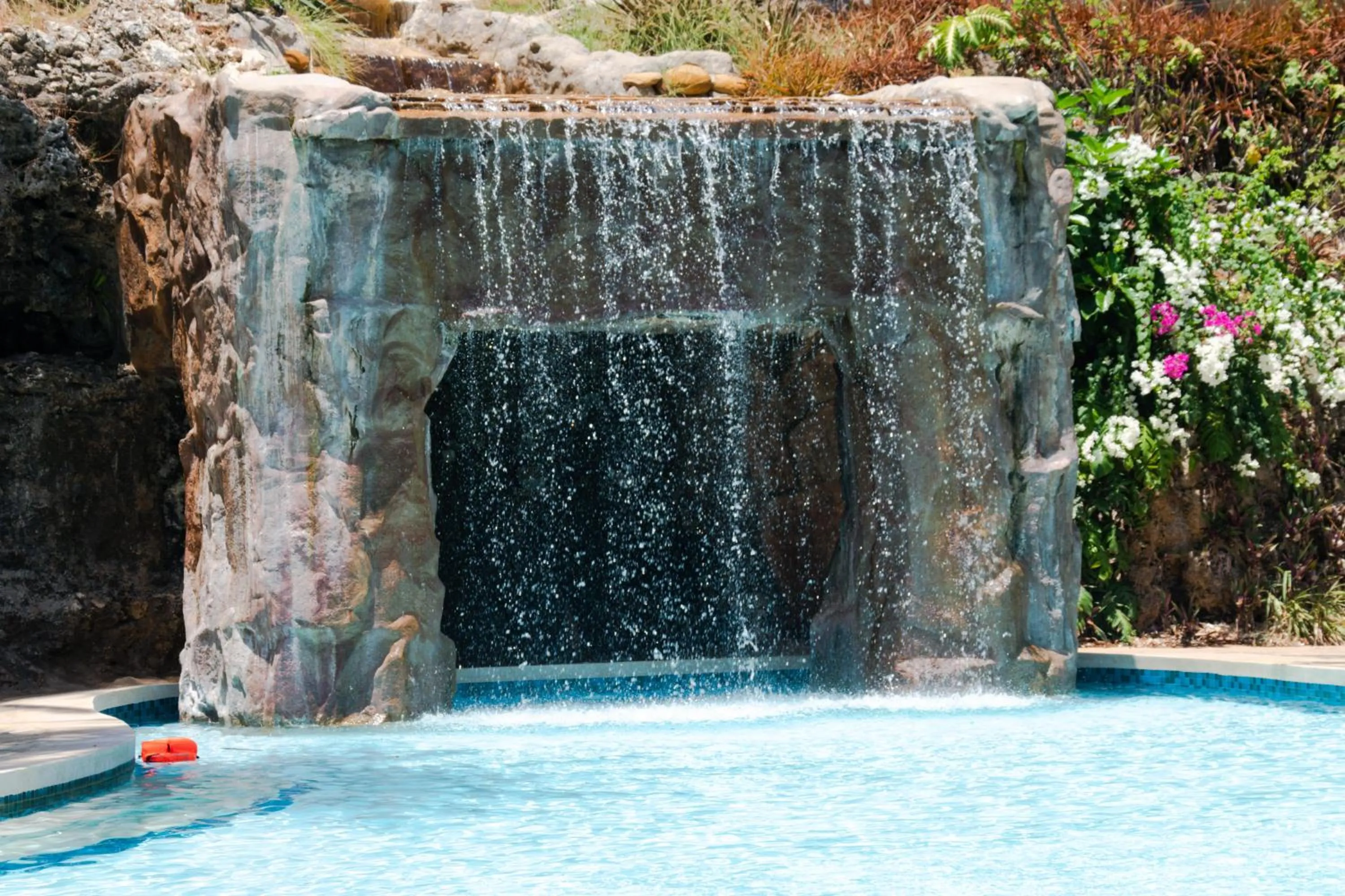 Day in PrideInn Flamingo Beach Resort & Spa Mombasa