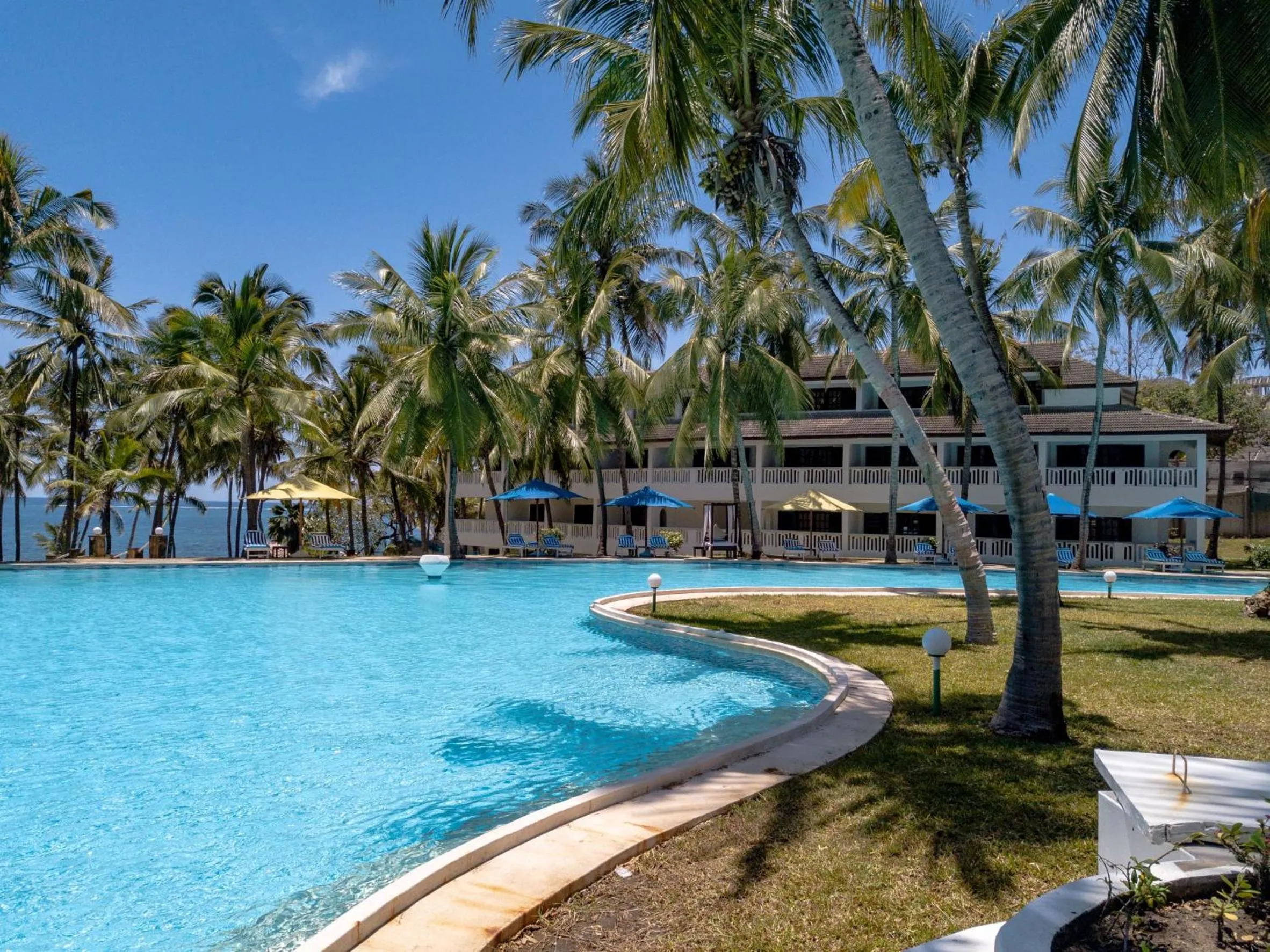 Spring in PrideInn Flamingo Beach Resort & Spa Mombasa