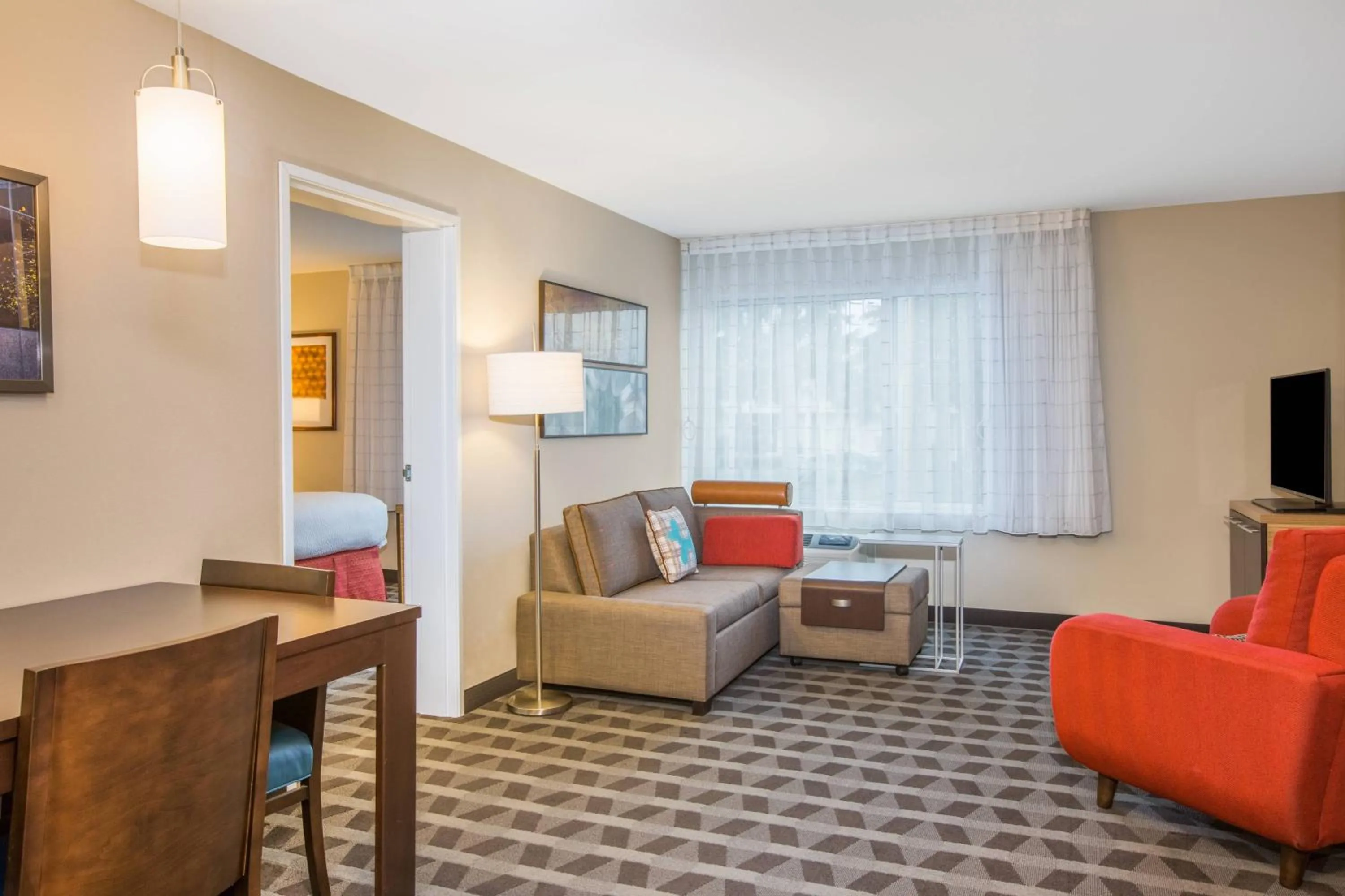 Living room in TownePlace Suites by Marriott Olympia