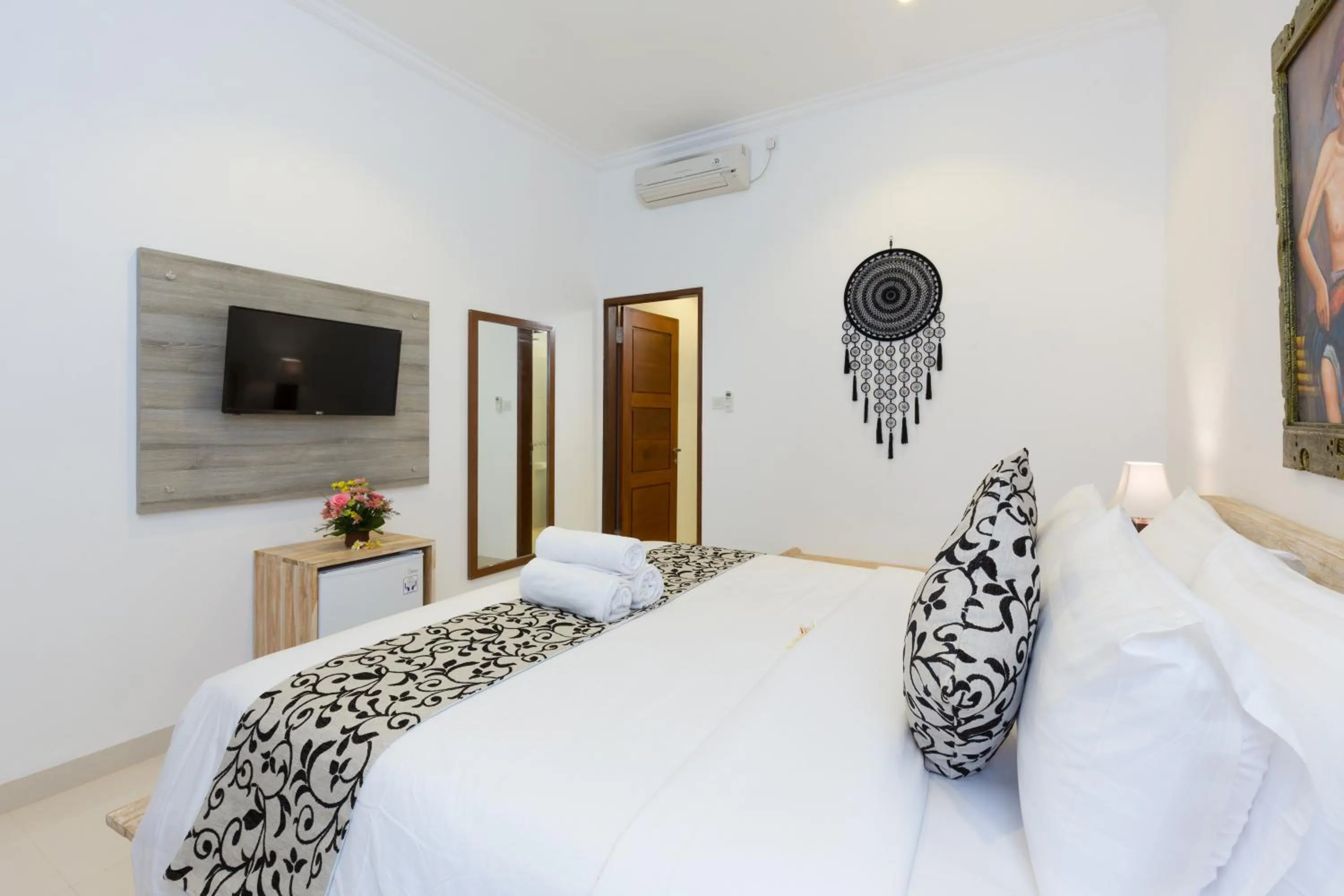 Bedroom, Bed in Amerta Seminyak