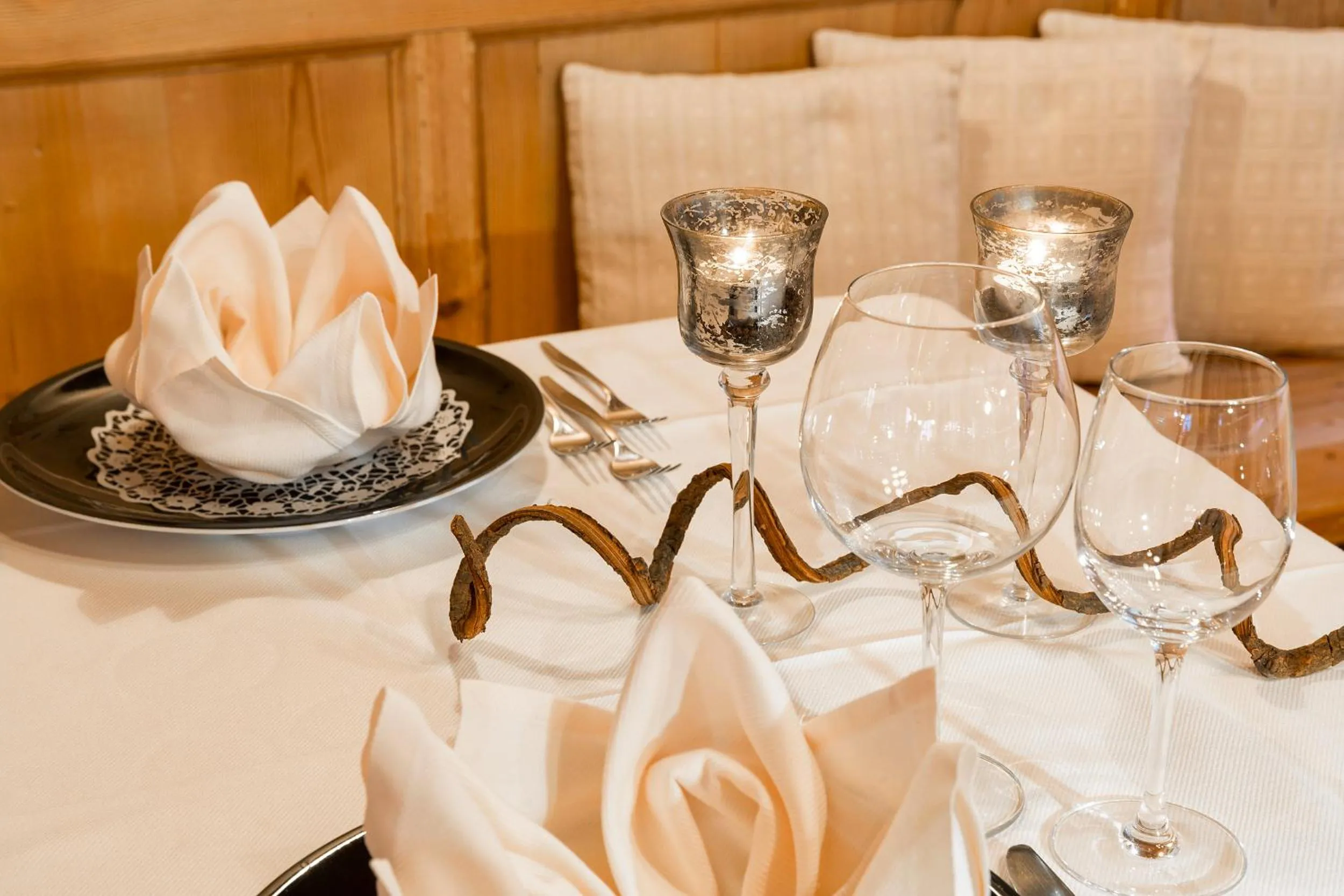 Restaurant/places to eat in Hotel Bel Sit