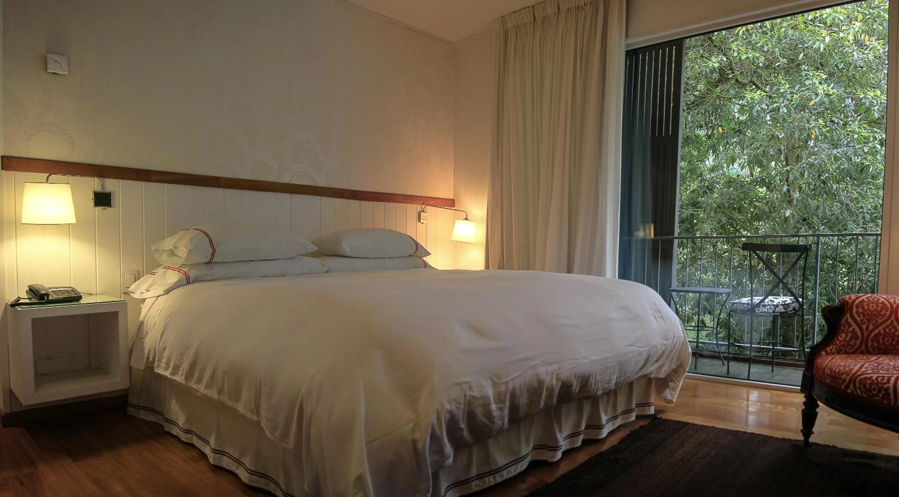 Day, Bed in Hotel Casa Zapallar