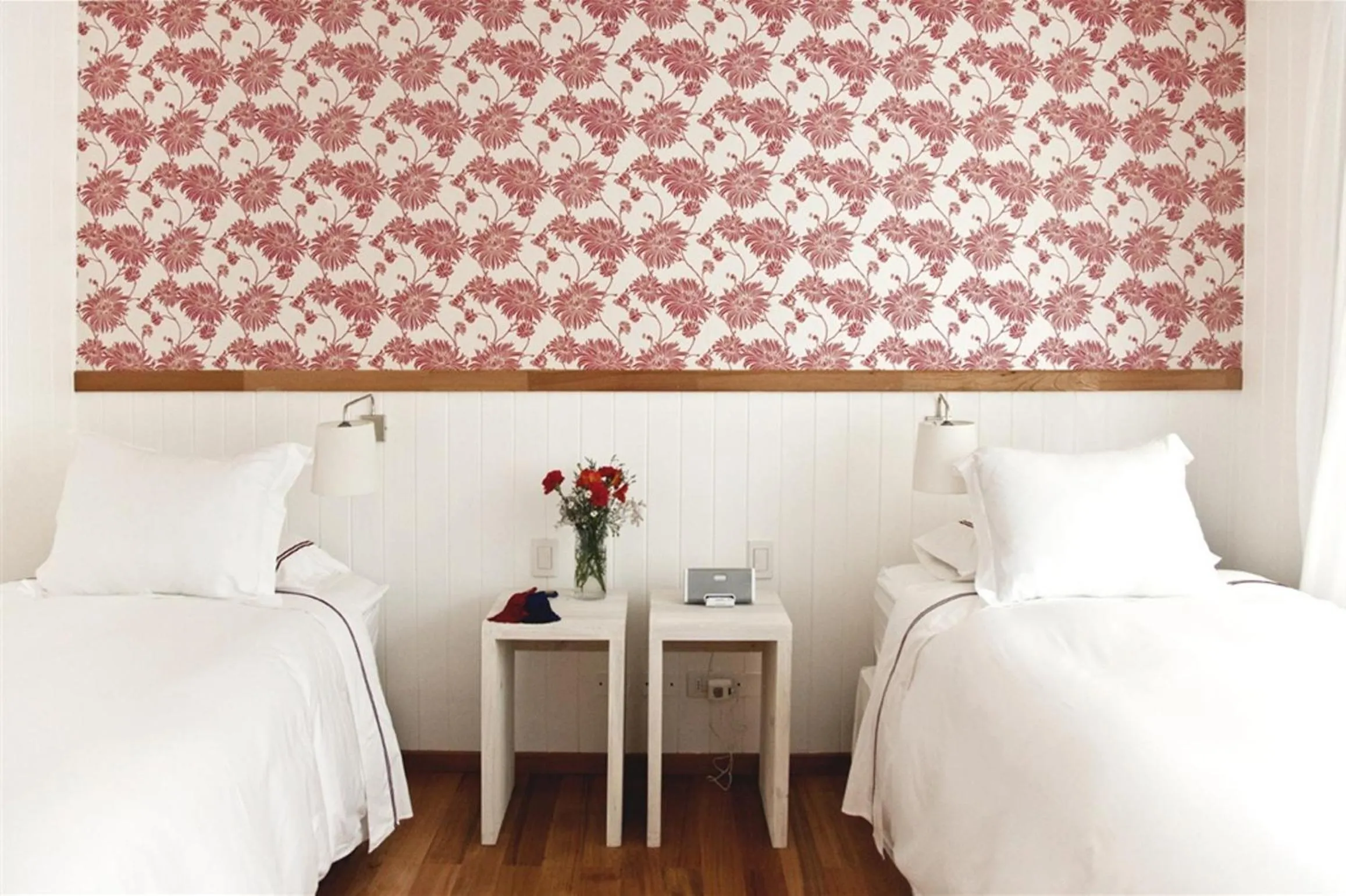 Bedroom, Bed in Hotel Casa Zapallar