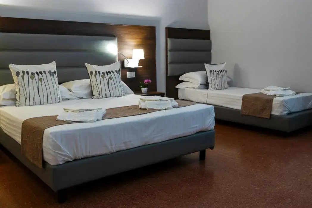 Executive Triple Room in Re Vittorio De Luxe Executive Triple Room in Re Vittorio De Luxe