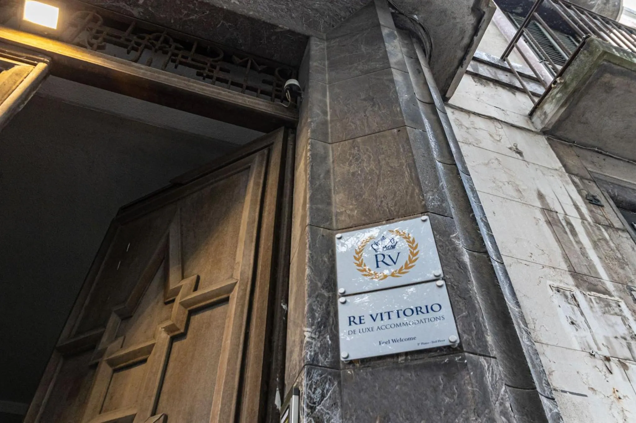 Property building in Re Vittorio De Luxe