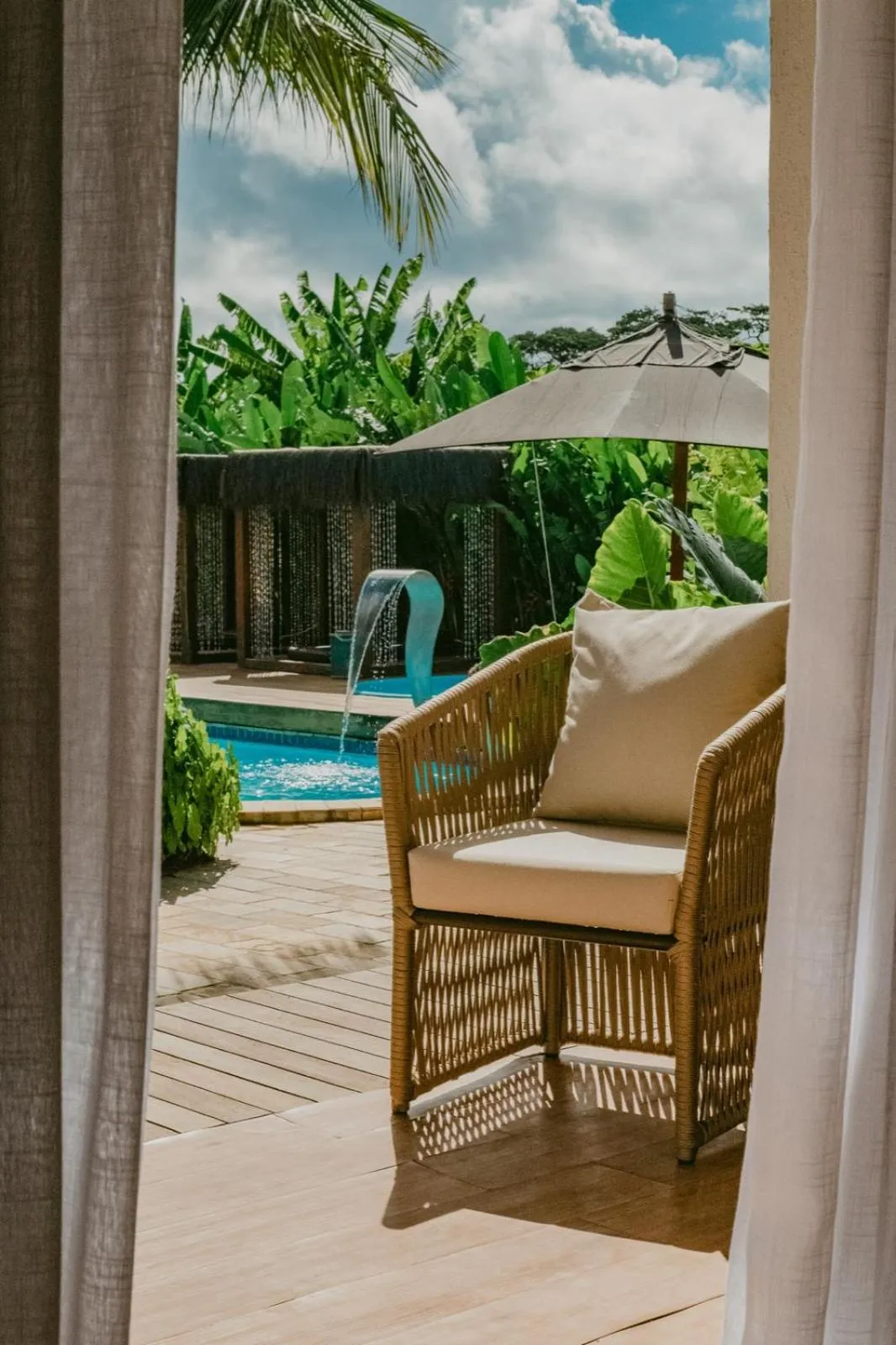 Swimming pool in Dolphin Hotel