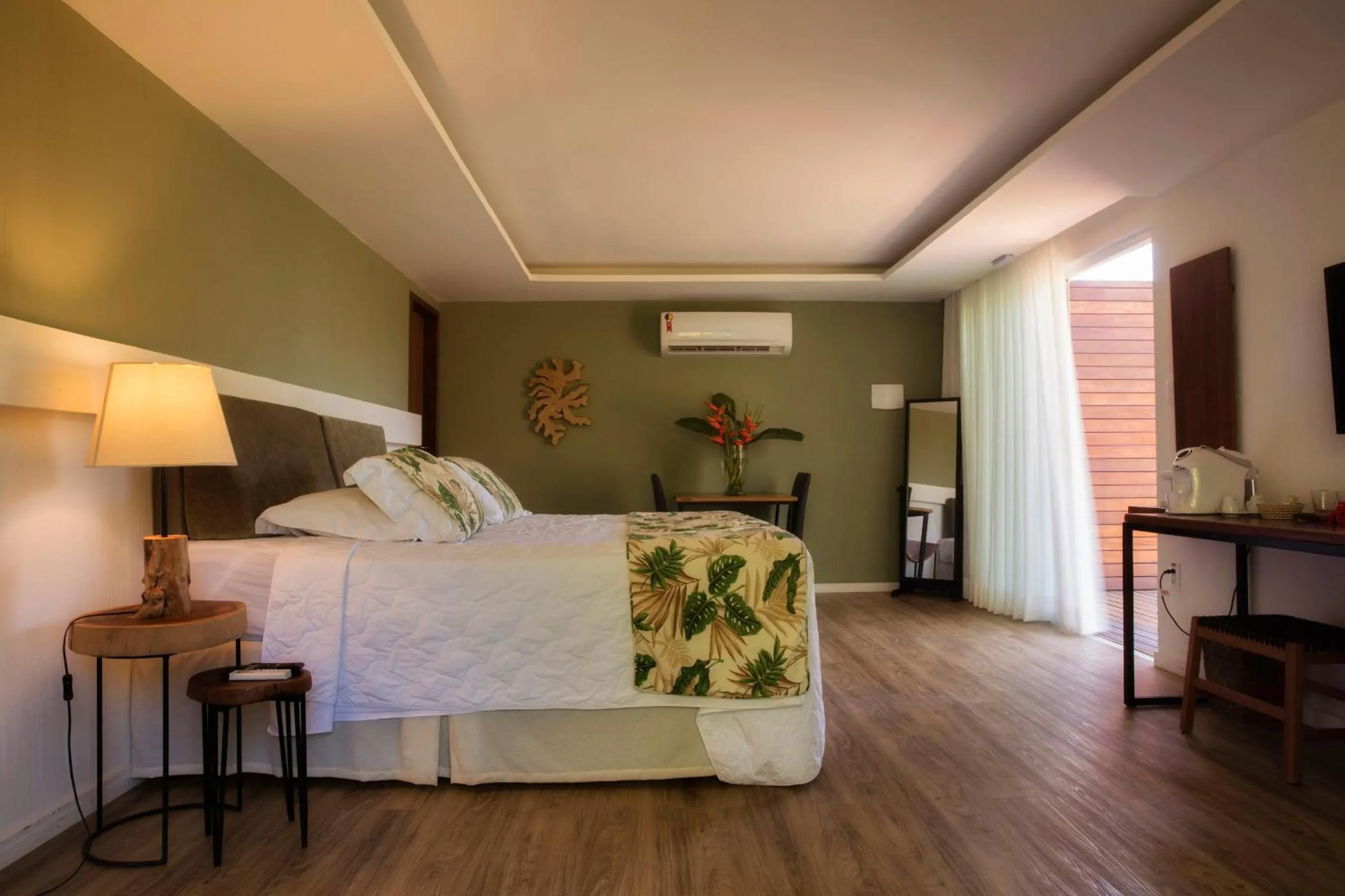 Photo of the whole room, Bed in Dolphin Hotel