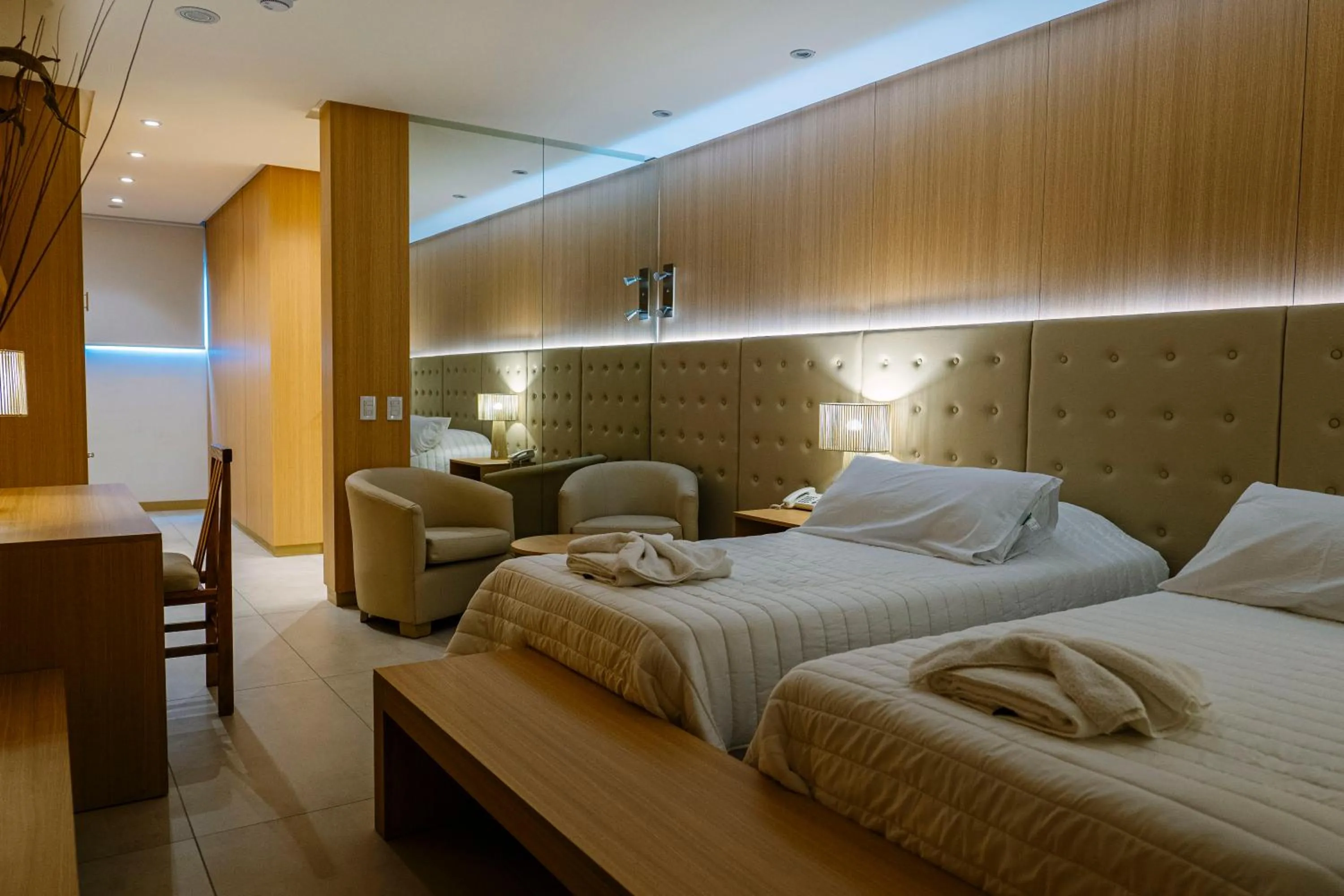 Bed in Plaza Paradiso Petit Hotel