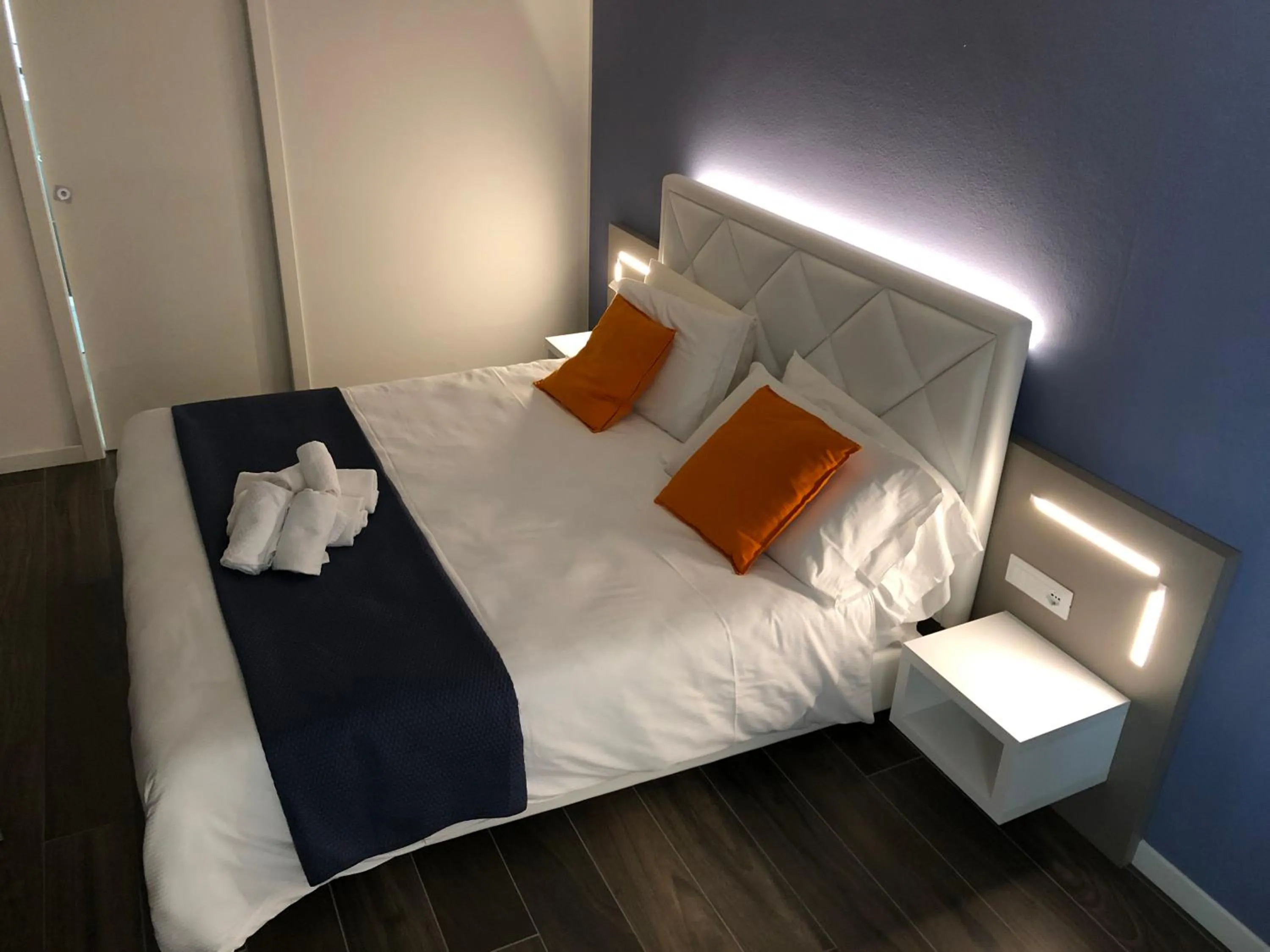 Bedroom, Bed in B&B Alma Garda Lake