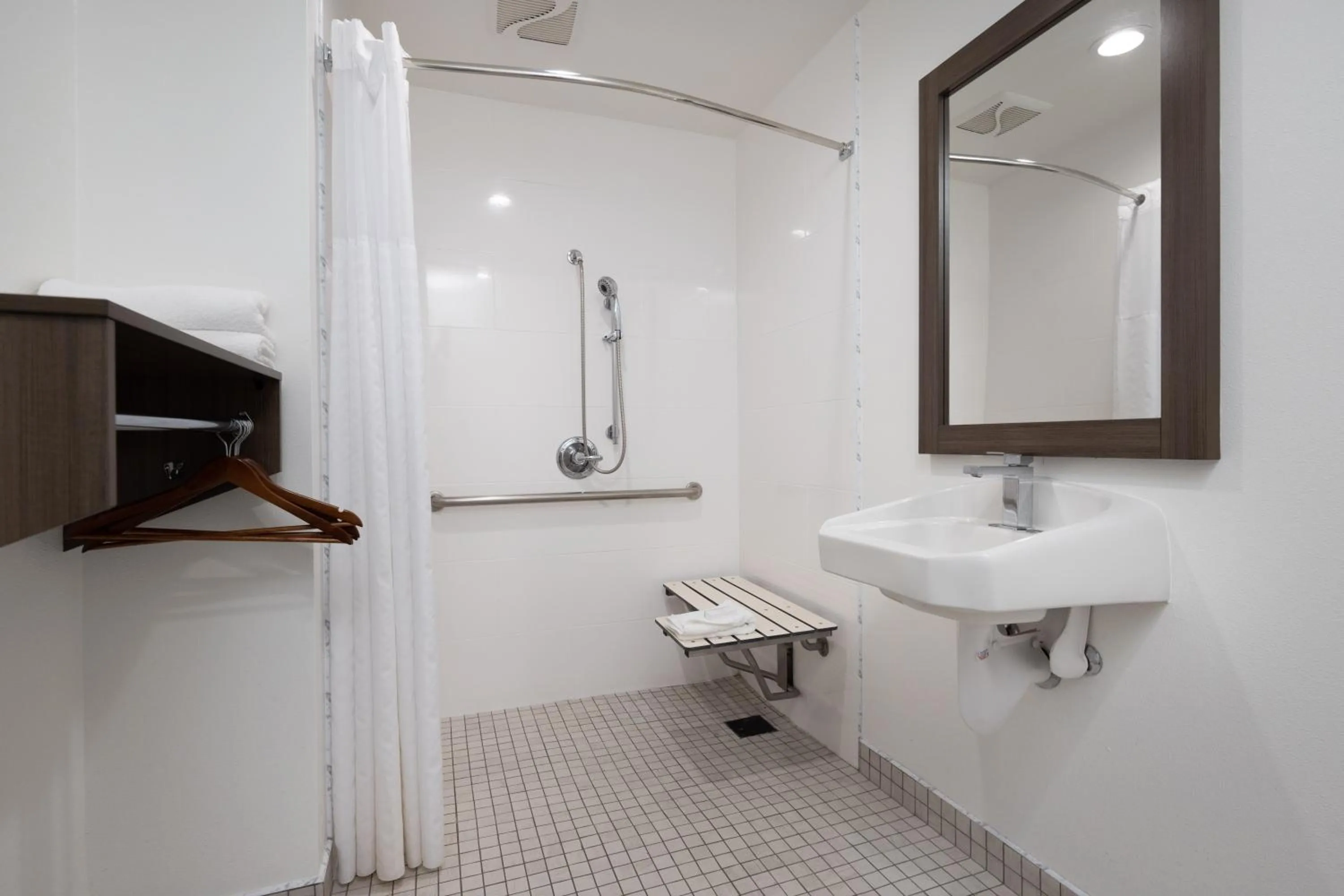 Days Inn by Wyndham Arroyo Grande Pismo Beach