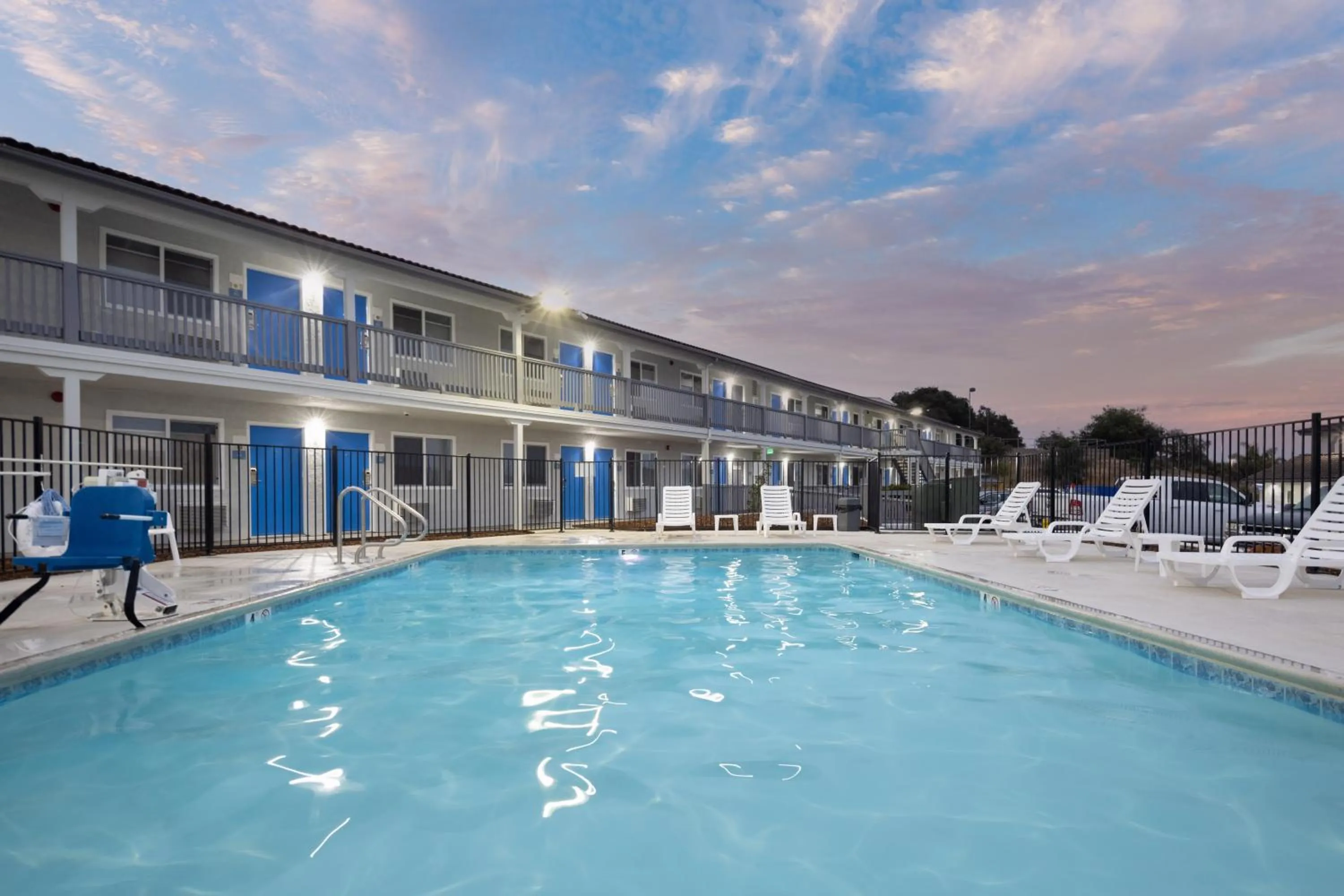Swimming pool in Days Inn by Wyndham Arroyo Grande Pismo Beach