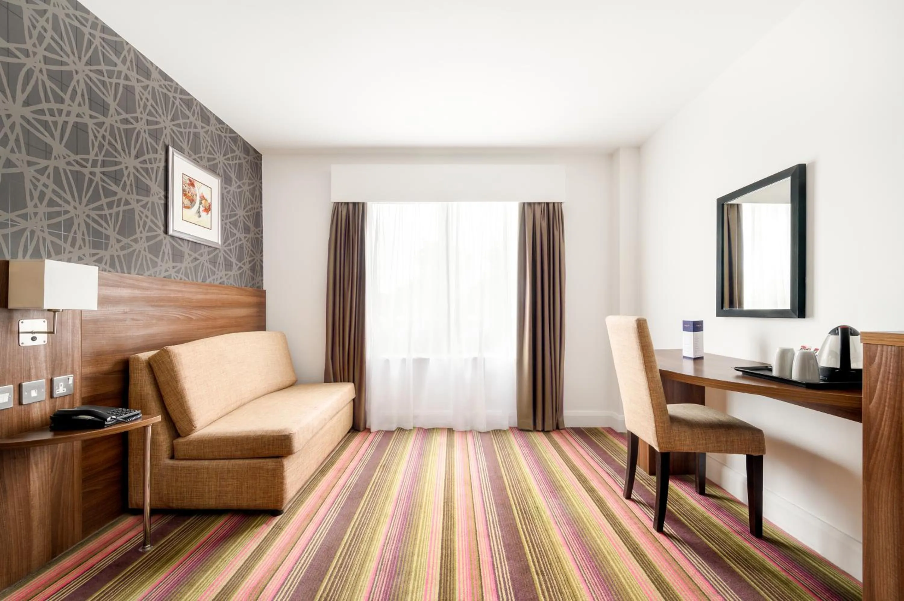 Seating area in Rooms Inn