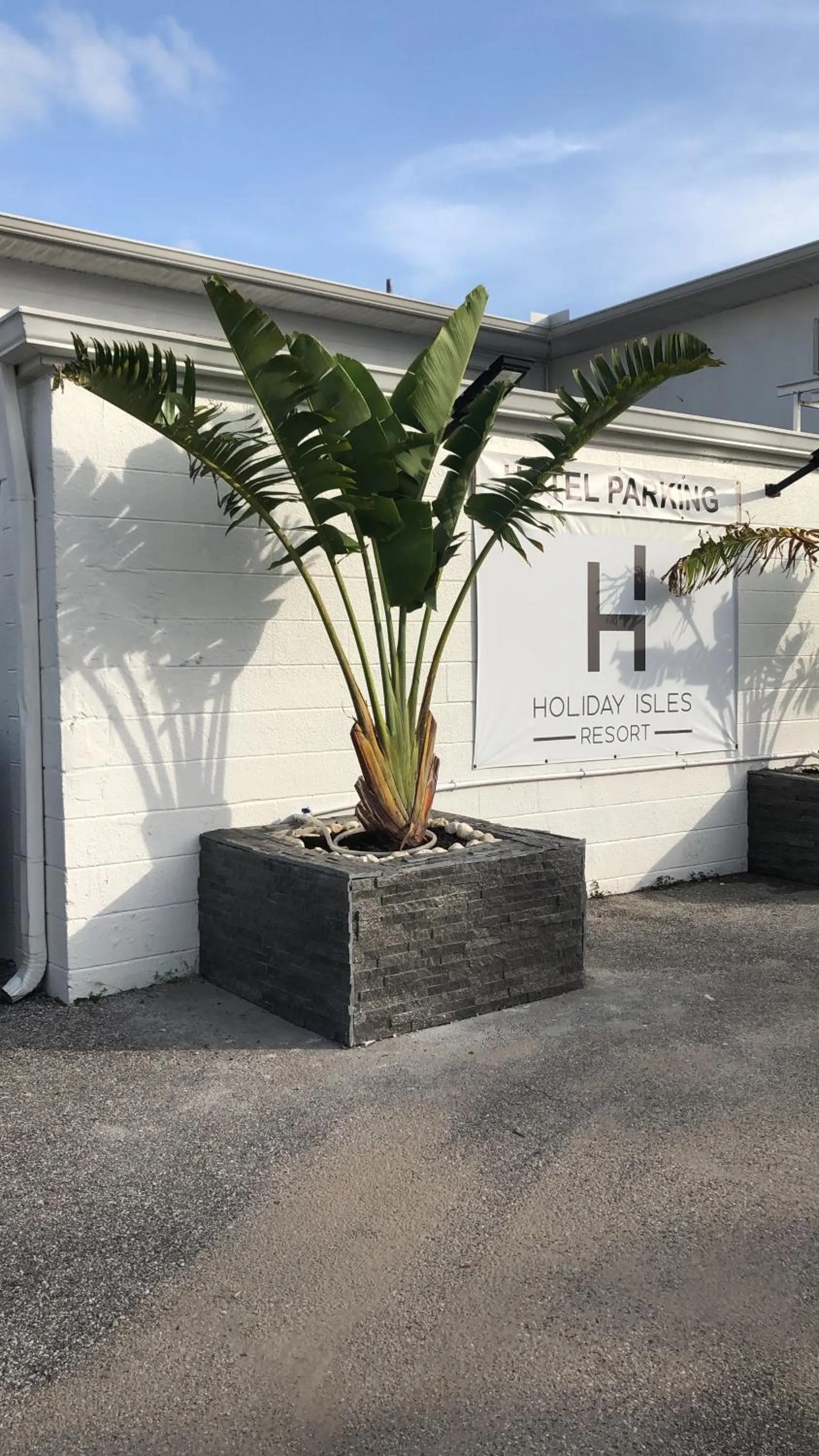 Parking in Holiday Isles Resort