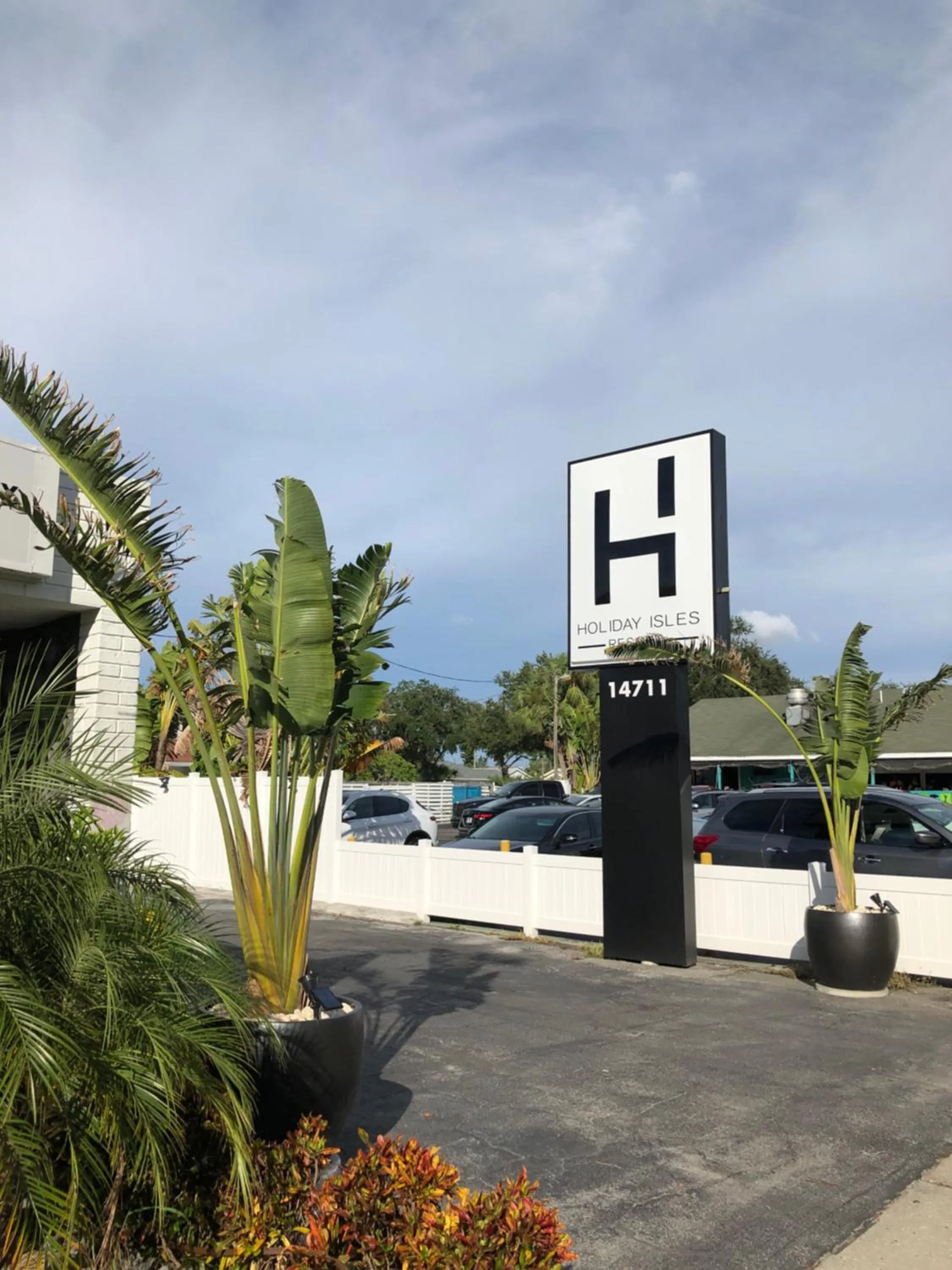 Property logo or sign in Holiday Isles Resort