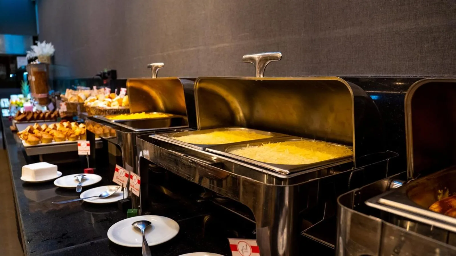 Restaurant/places to eat in Quality Suítes João Pessoa