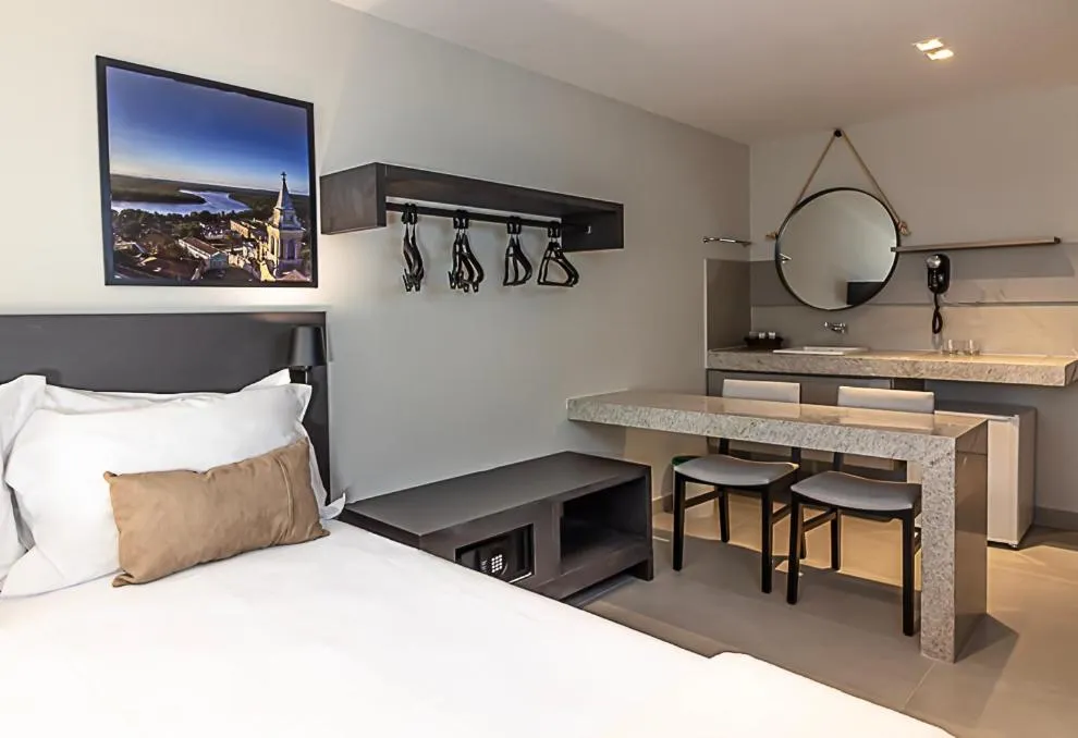 TV and multimedia, Bed in Quality Suítes João Pessoa