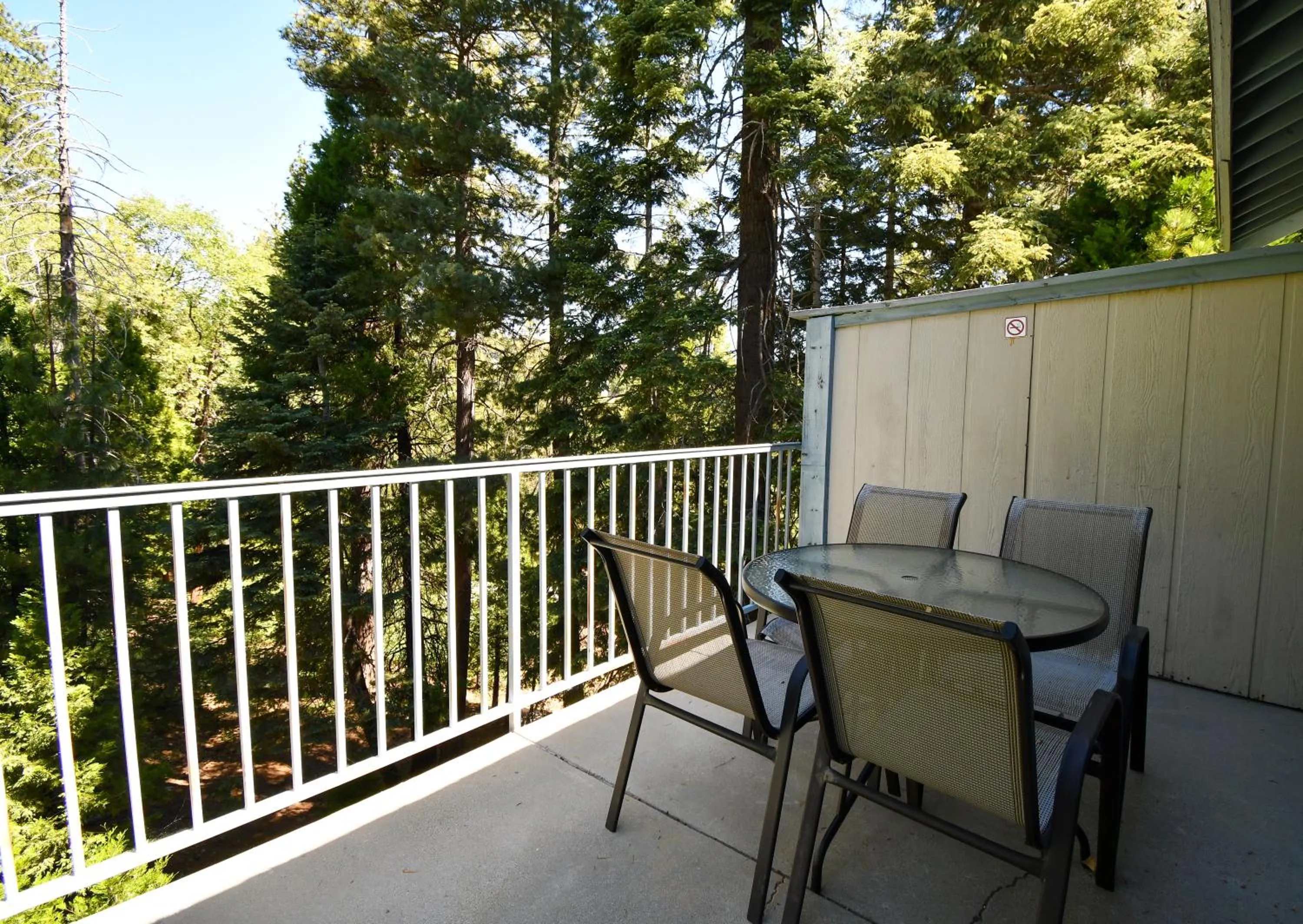 Patio in North Bay At Lake Arrowhead