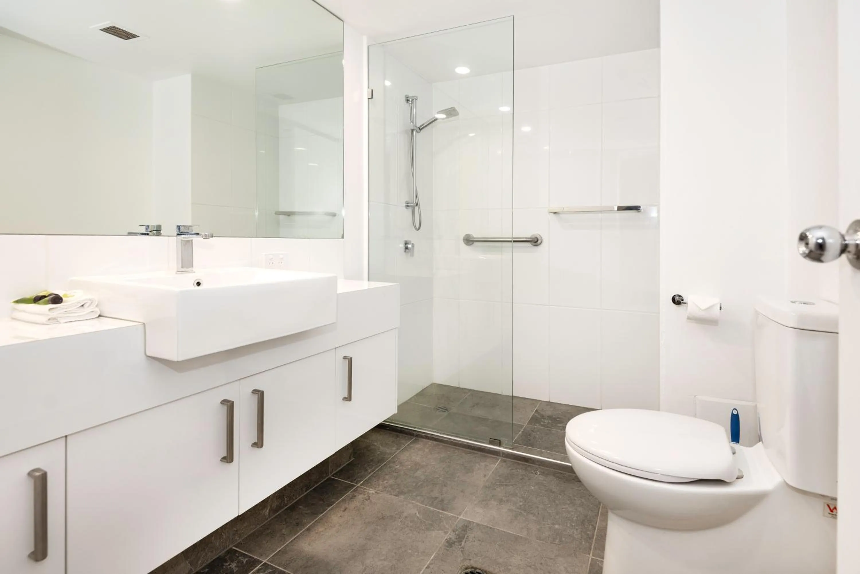 Bathroom in Marlin Cove Holiday Resort