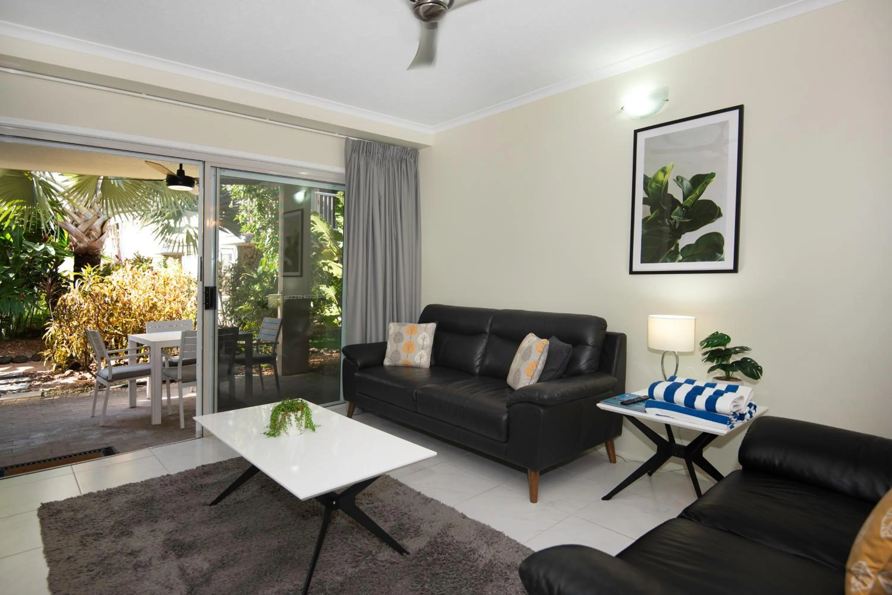 Living room in Marlin Cove Holiday Resort