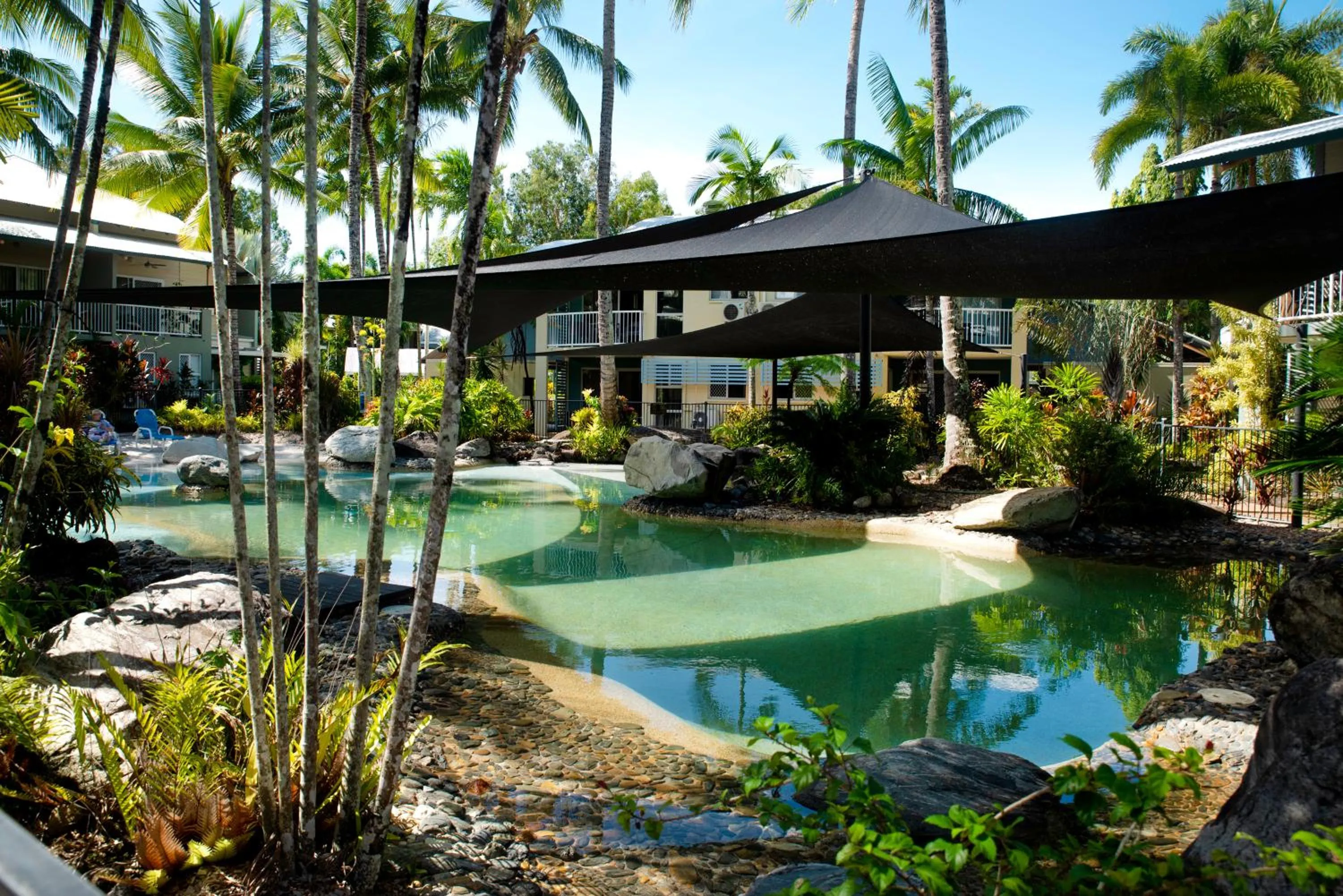 Swimming pool in Marlin Cove Holiday Resort