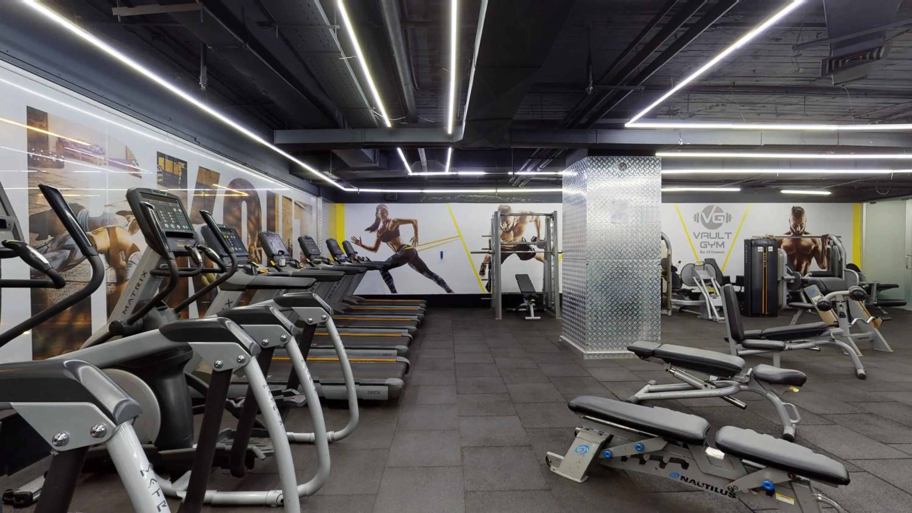 Fitness centre/facilities in Ayass Hotel