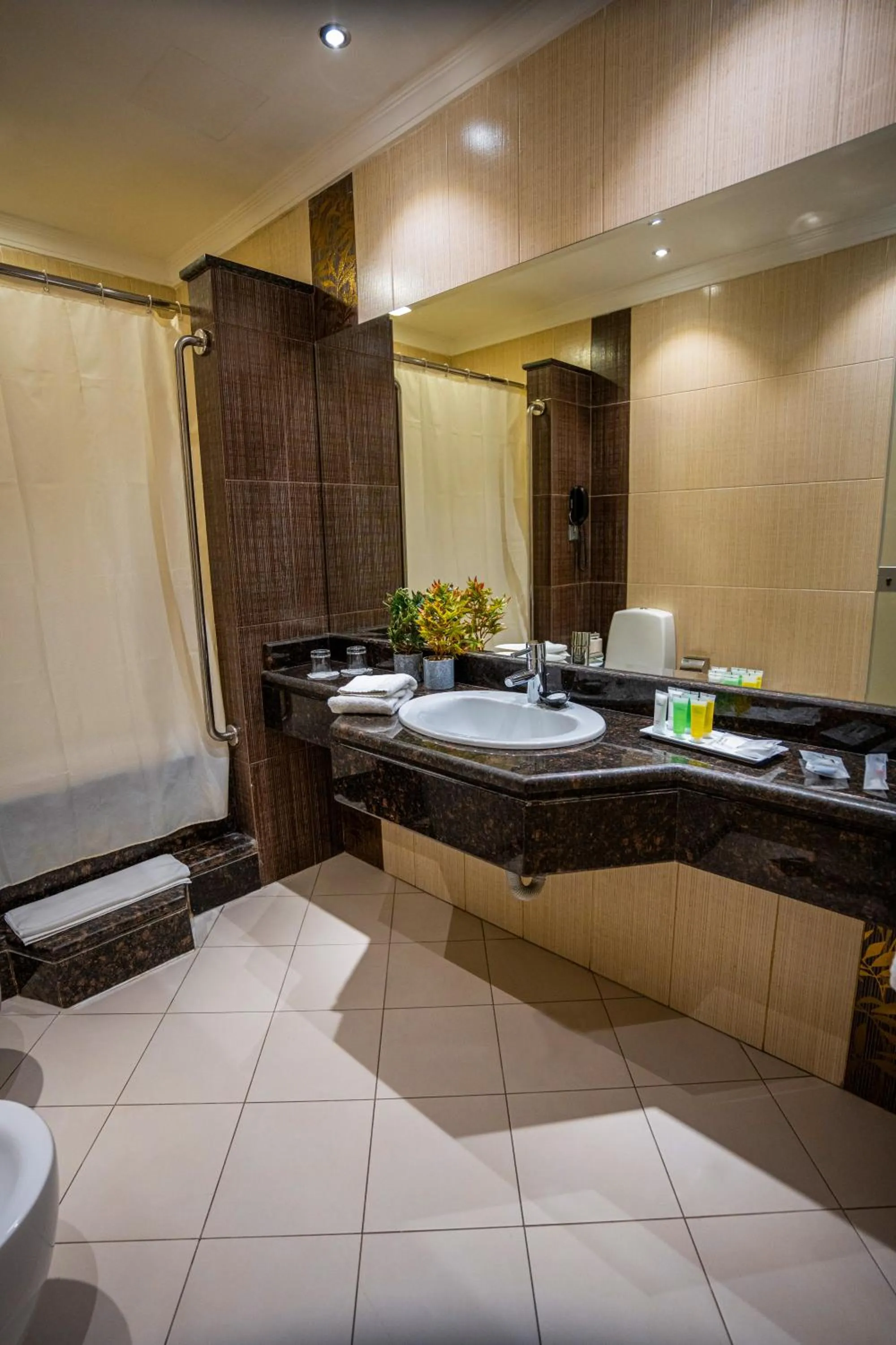 Bathroom in Ayass Hotel